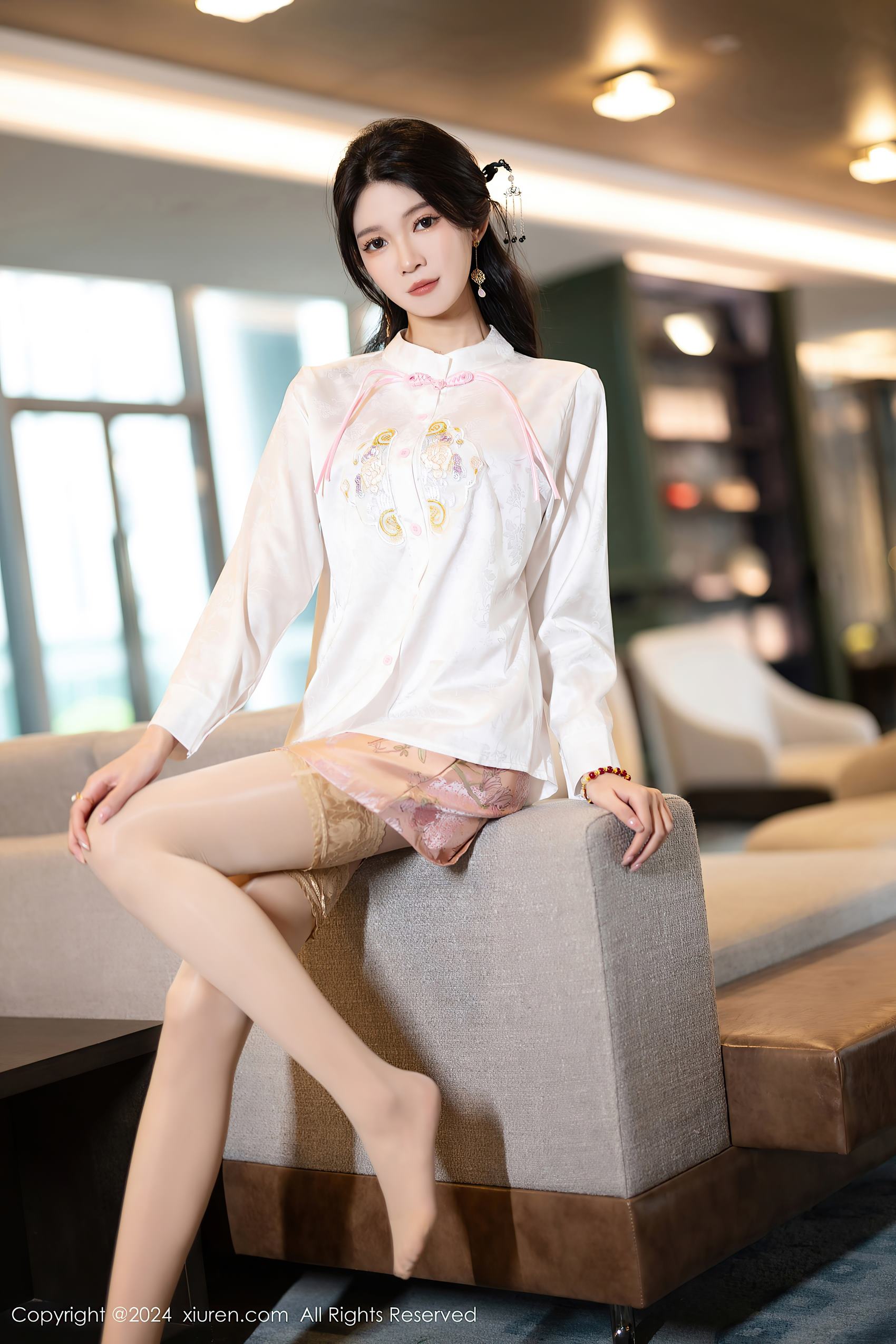 图片[63]-[Xiuren秀人网]2024.04.07 NO.8347 程程程- 超白长腿 [70+1P] – 速更版-美库