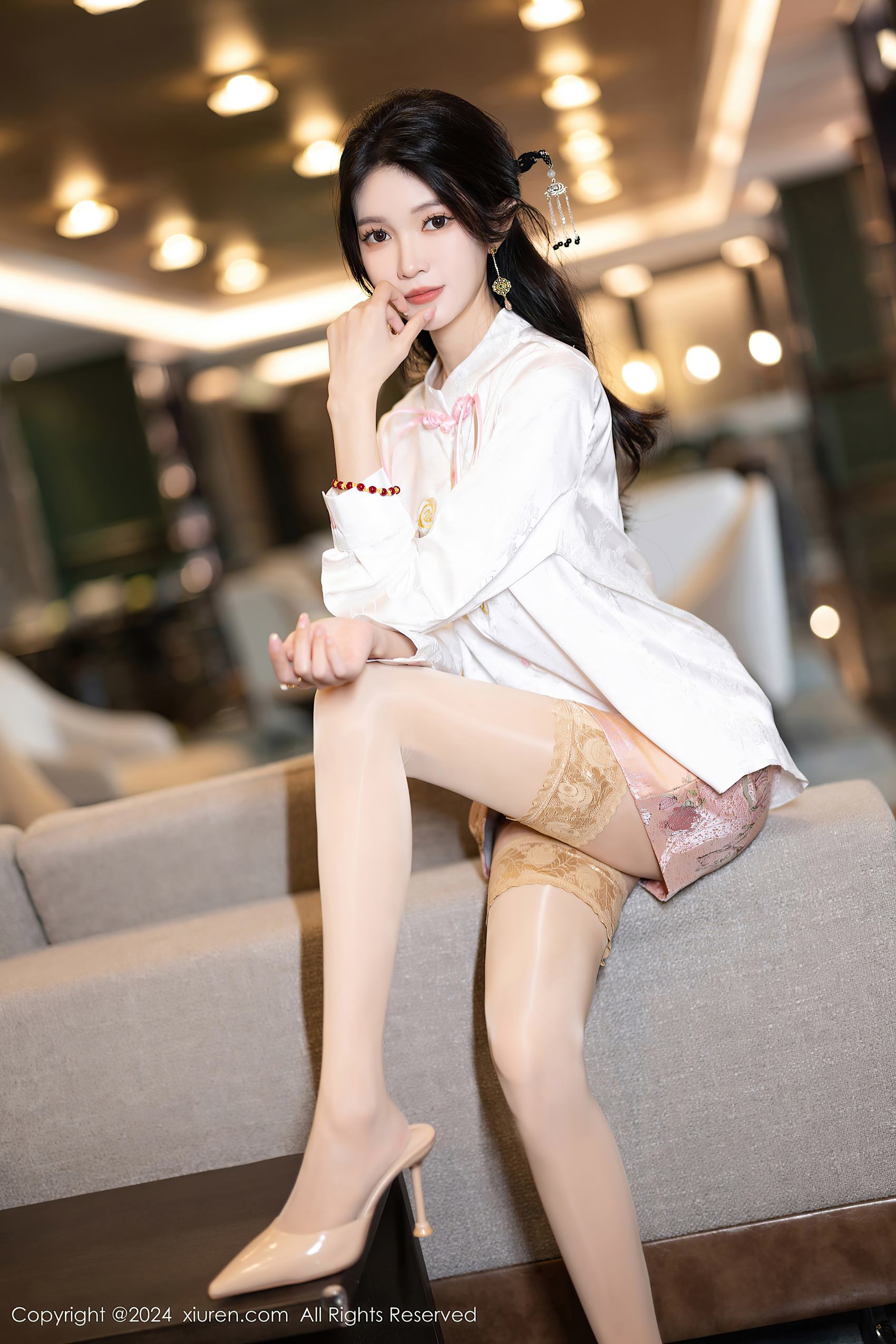 图片[65]-[Xiuren秀人网]2024.04.07 NO.8347 程程程- 超白长腿 [70+1P] – 速更版-美库