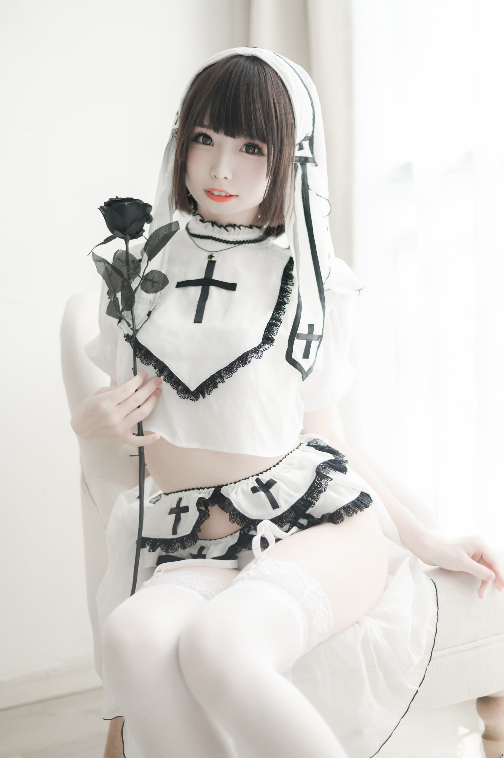 图片[15]-十万珍吱伏特 – 修女[37P] – 速更版-美库