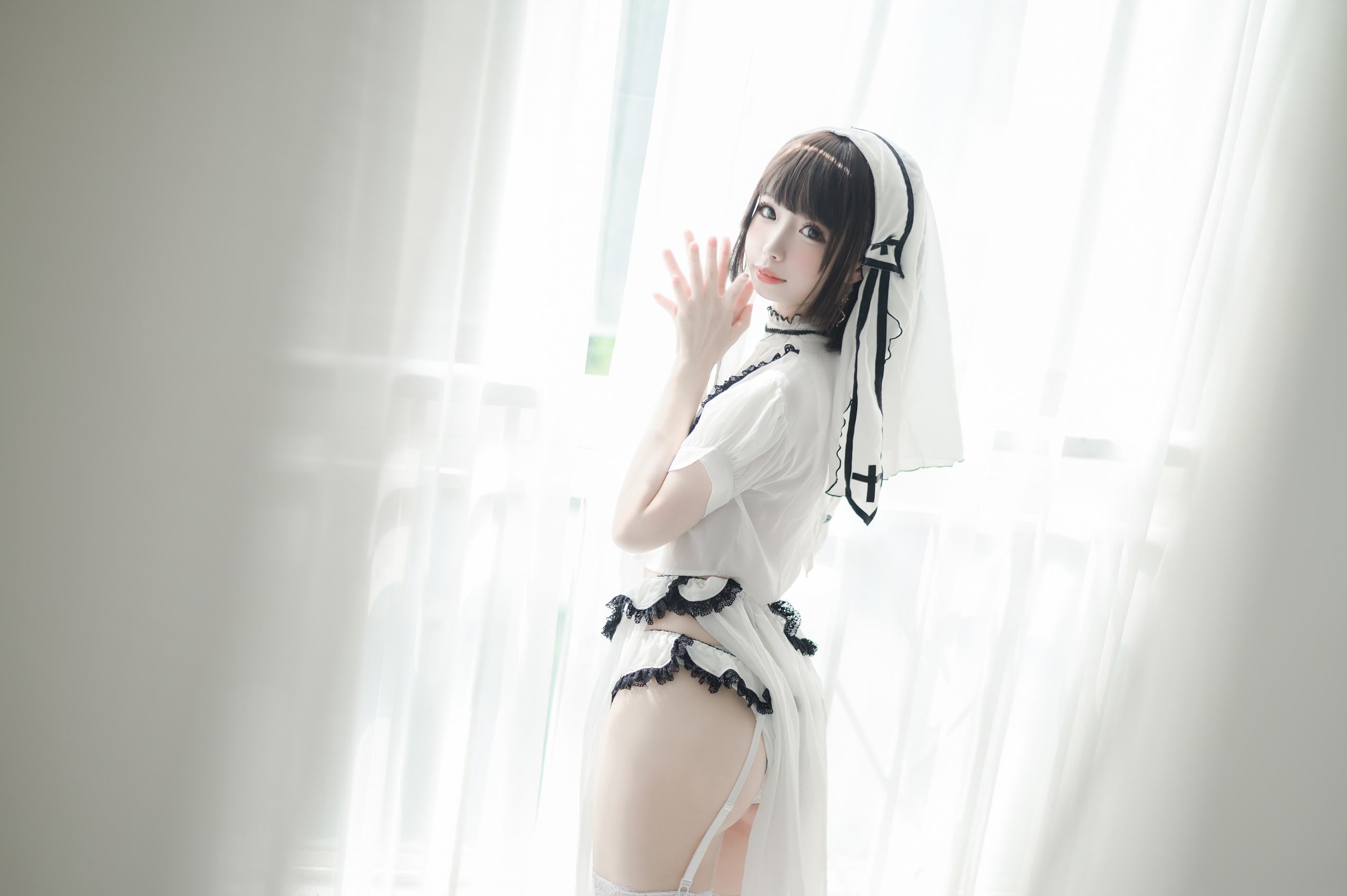 图片[23]-十万珍吱伏特 – 修女[37P] – 速更版-美库