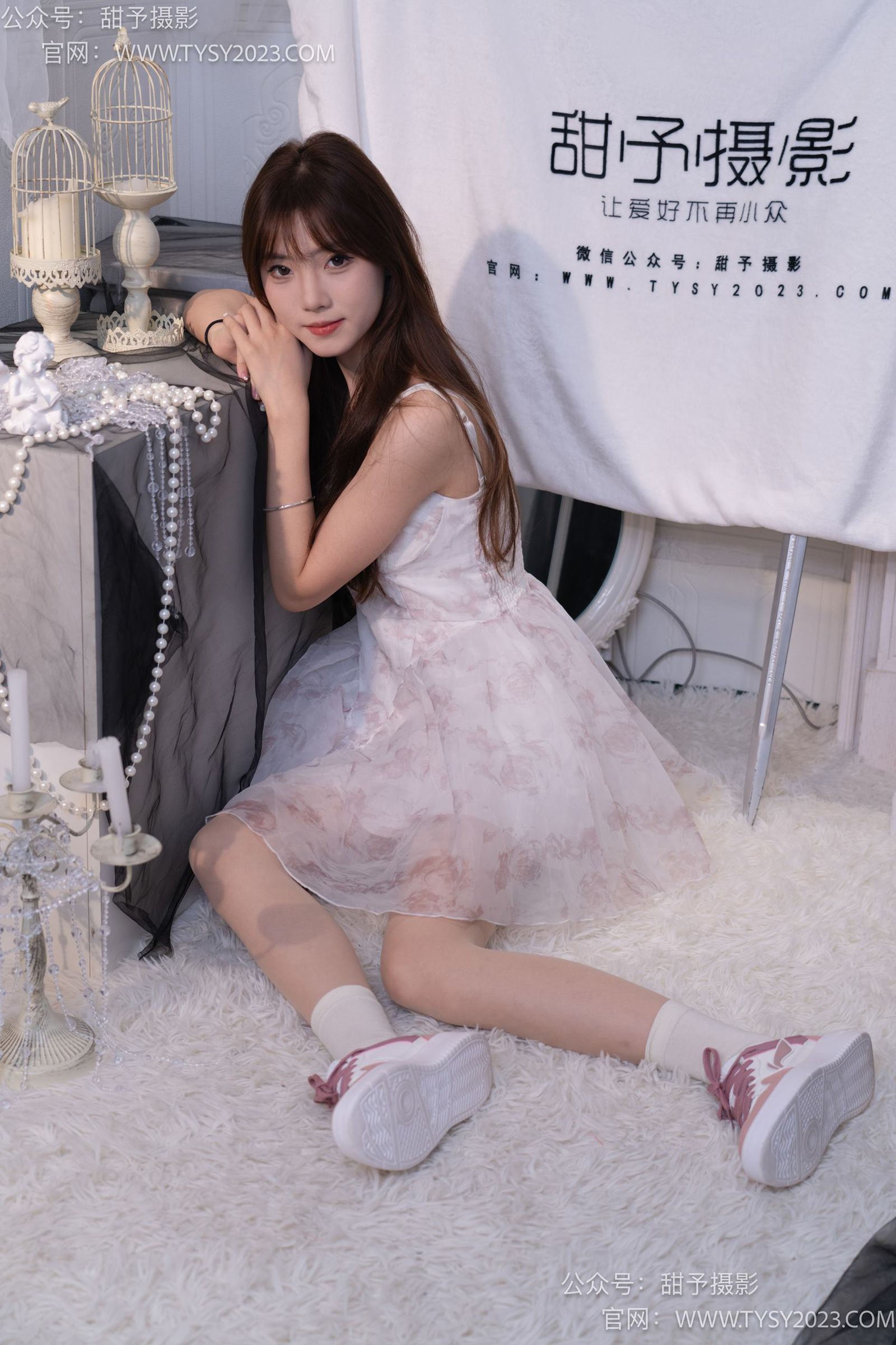 图片[19]-甜予摄影 NO.001 璇璇-板鞋、白棉袜、肉丝[124P] – 速更版-美库