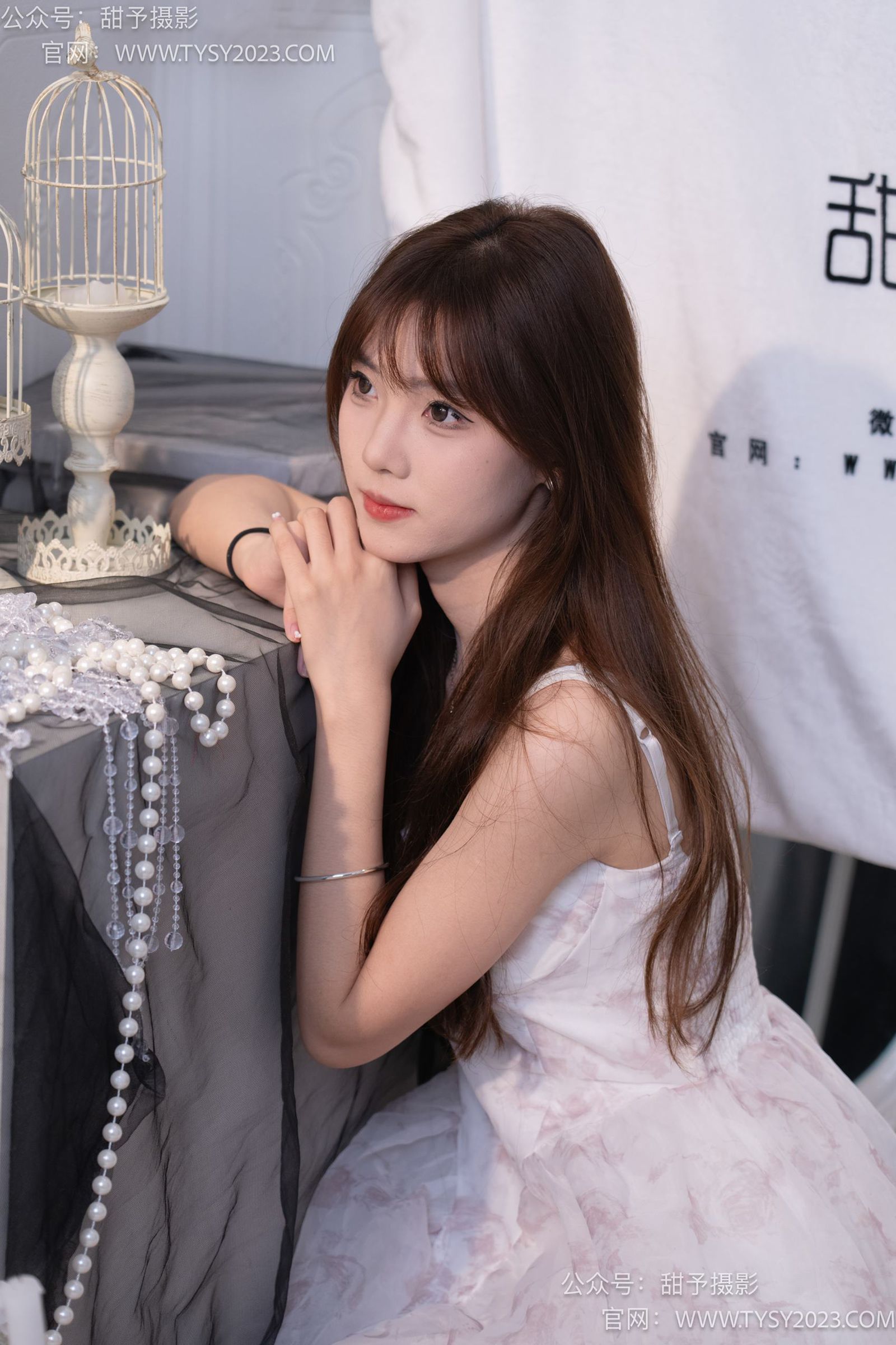 图片[20]-甜予摄影 NO.001 璇璇-板鞋、白棉袜、肉丝[124P] – 速更版-美库