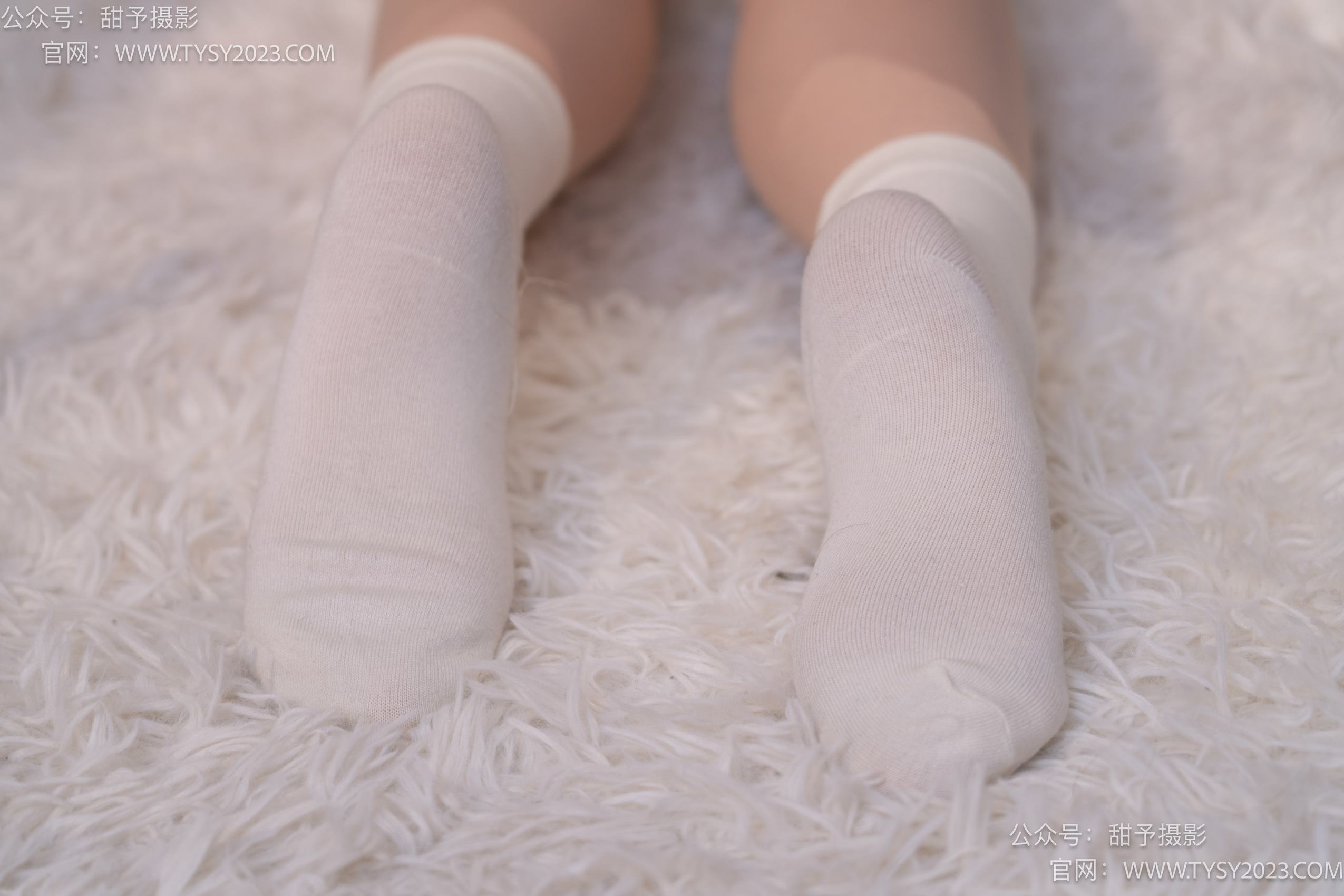 图片[84]-甜予摄影 NO.001 璇璇-板鞋、白棉袜、肉丝[124P] – 速更版-美库