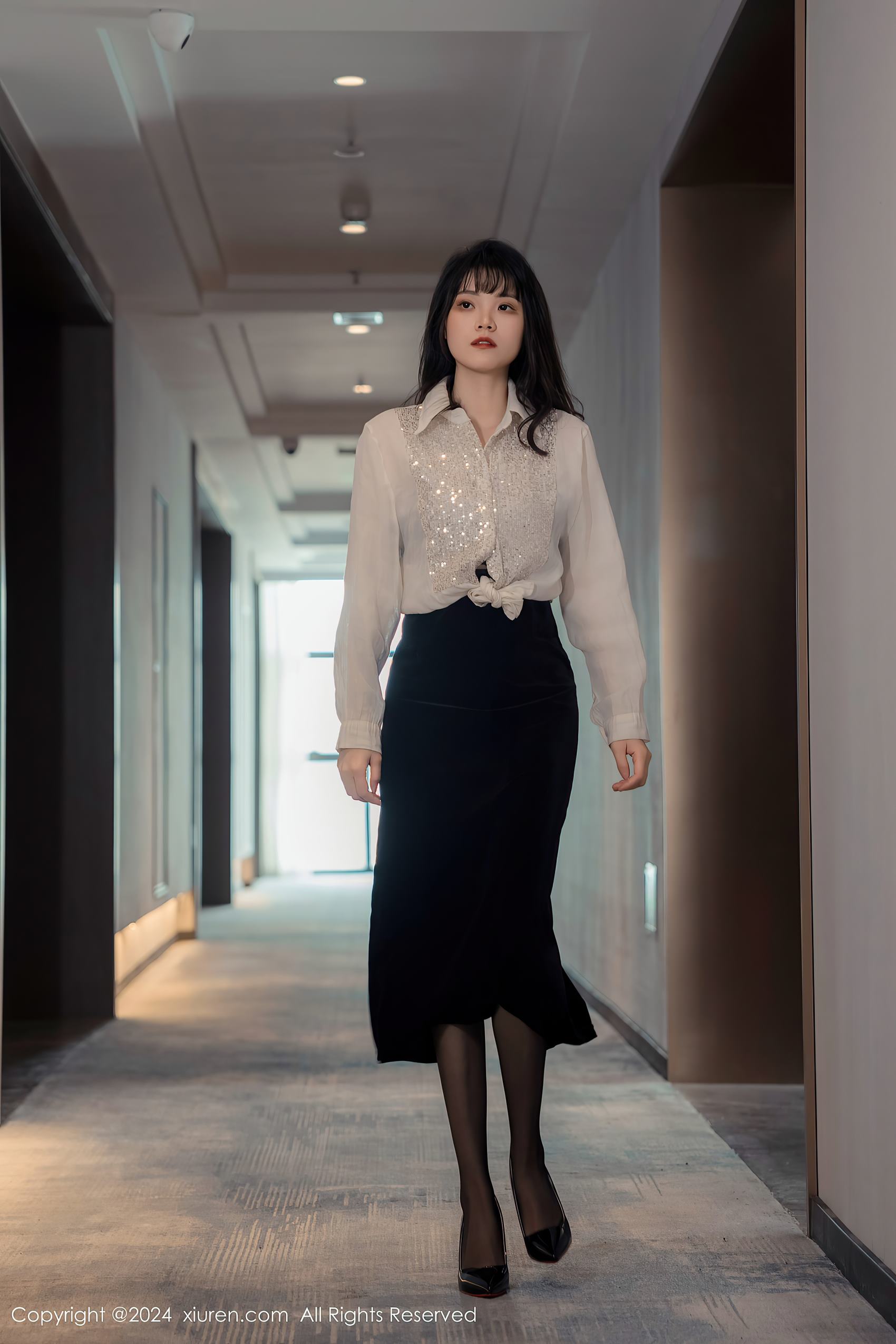 图片[36]-[Xiuren秀人网]2024.04.08 NO.8353 唐安诺[34+1P] – 速更版-美库