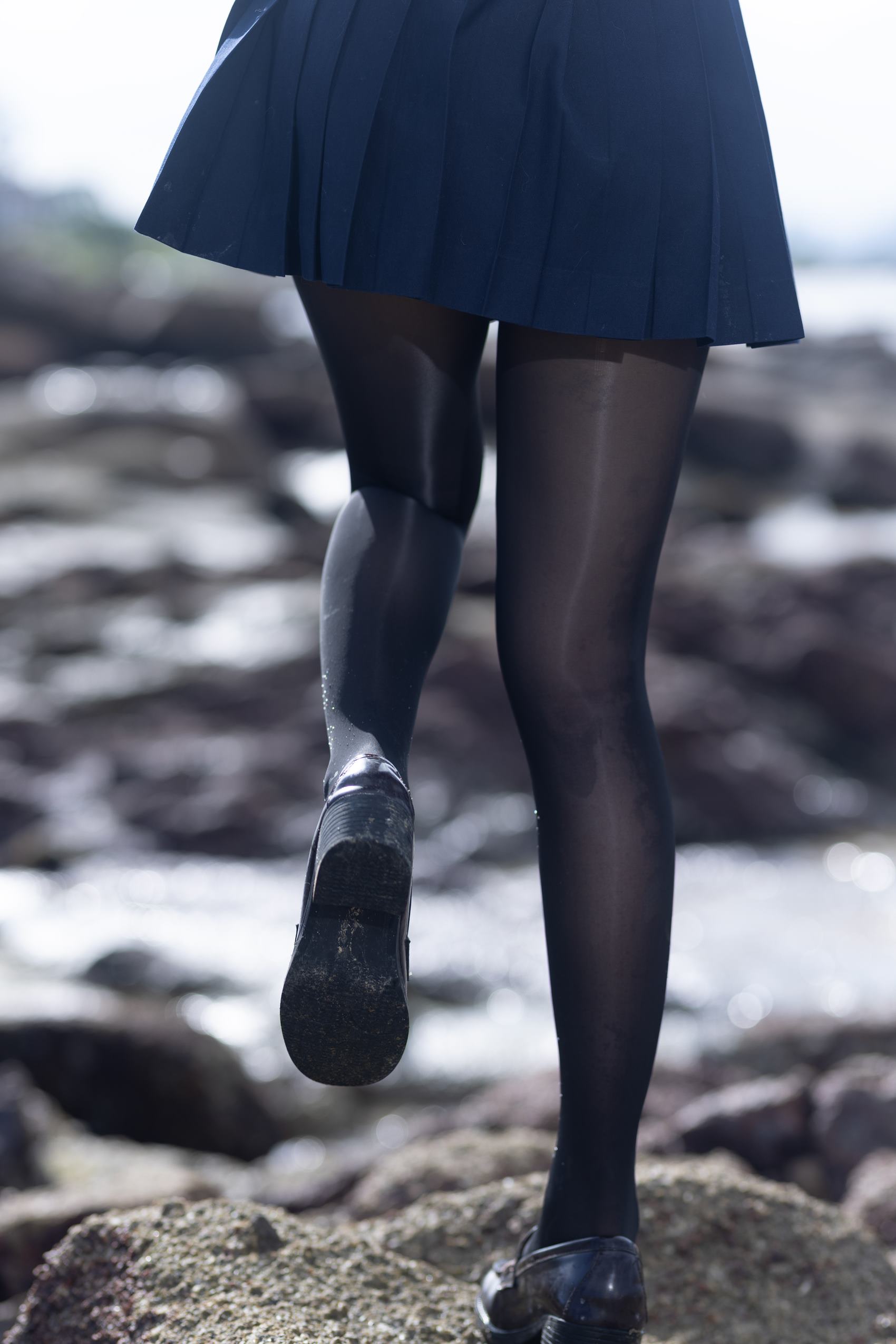 图片[23]-不呆猫  × 三無人型 – 水手服百合黑丝[31P] – 速更版-美库