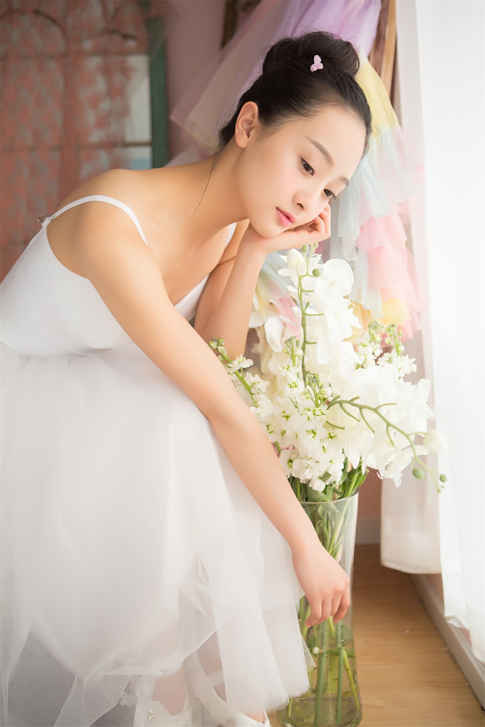 图片[25]-[YALAYI雅拉伊]2023.12.04 NO.1106 唯美女生[29+1P] – 速更版-美库