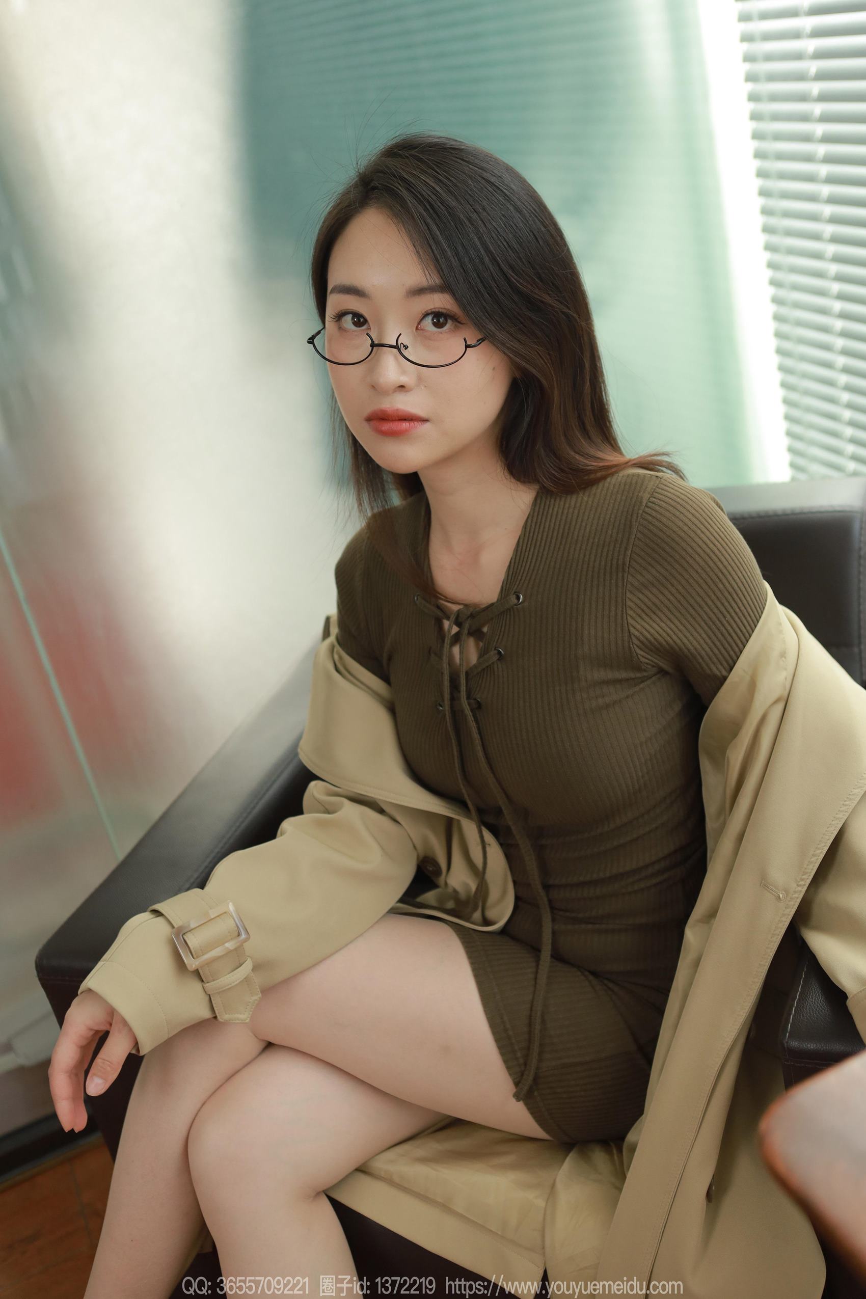 图片[34]-[IESS异思趣向] 2024.03.21 丝享家1695：小婕《包臀肉丝（上）》[82P] – 速更版-美库