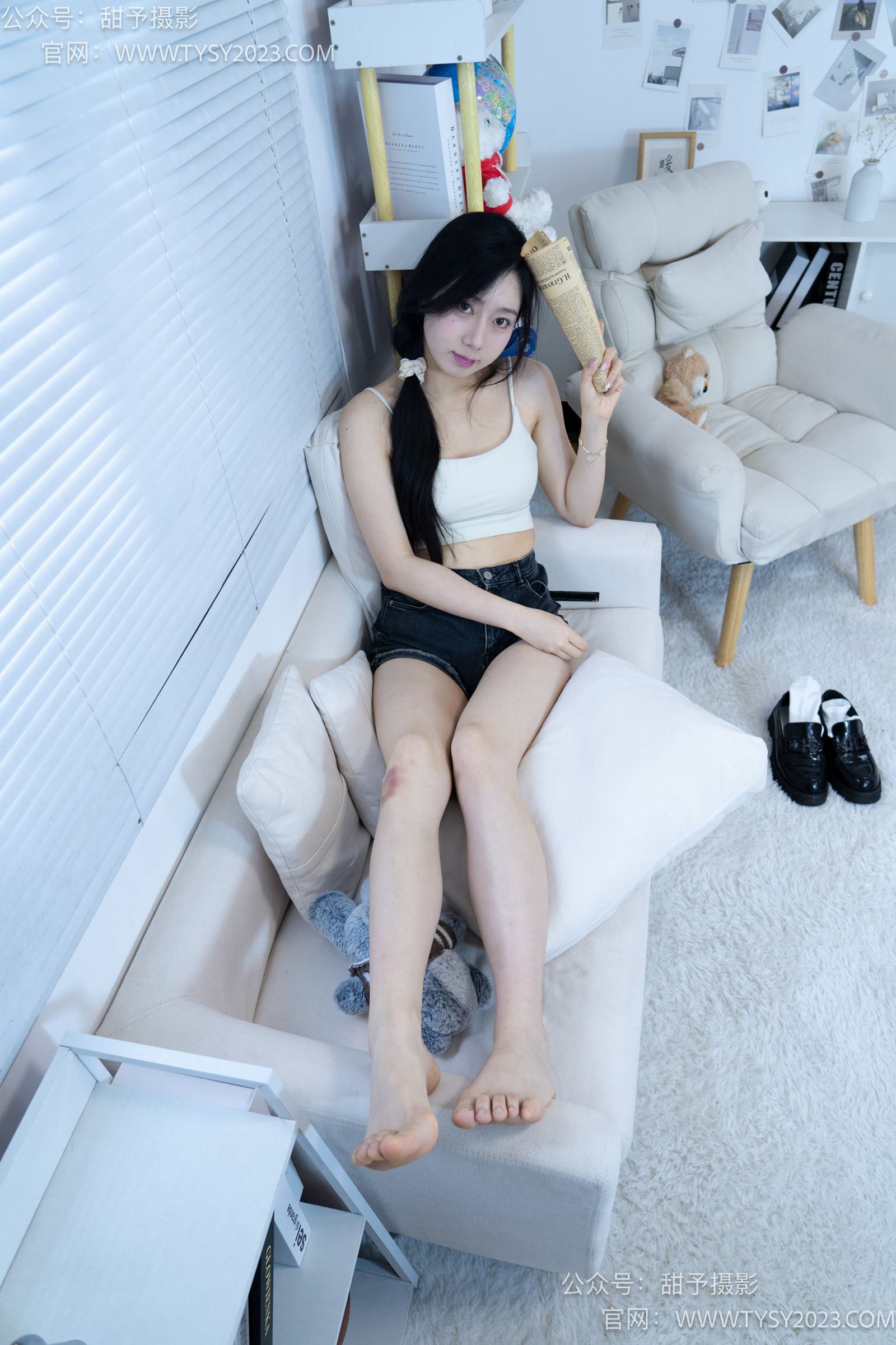 图片[95]-甜予摄影 NO.003 鱼鱼-皮鞋、白棉袜、裸足[123P] – 速更版-美库