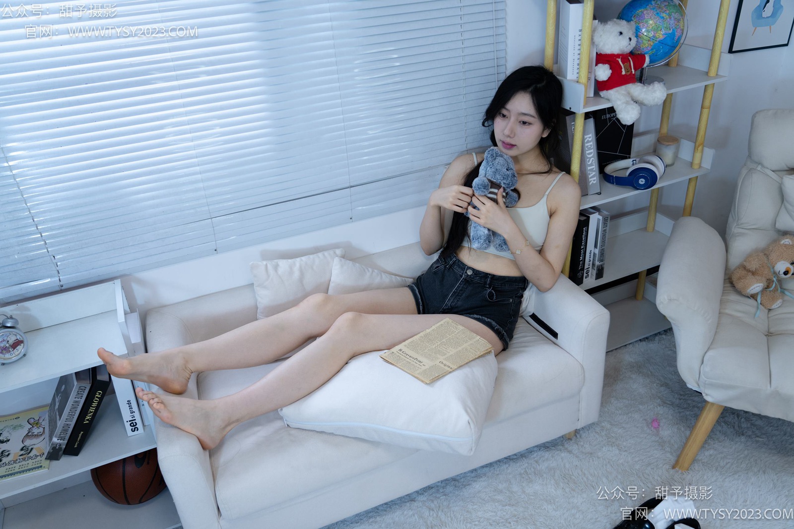 图片[111]-甜予摄影 NO.003 鱼鱼-皮鞋、白棉袜、裸足[123P] – 速更版-美库