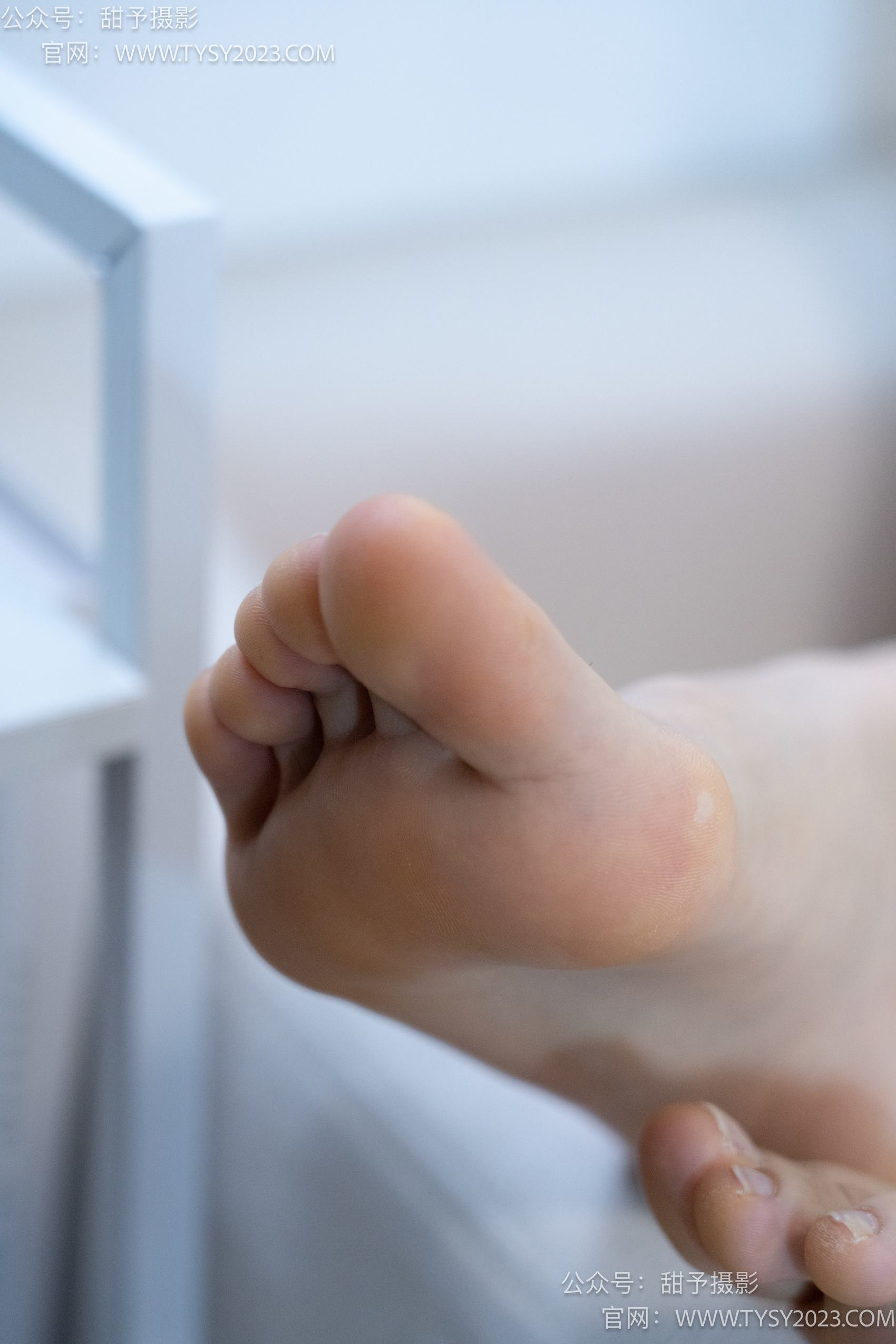 图片[114]-甜予摄影 NO.003 鱼鱼-皮鞋、白棉袜、裸足[123P] – 速更版-美库