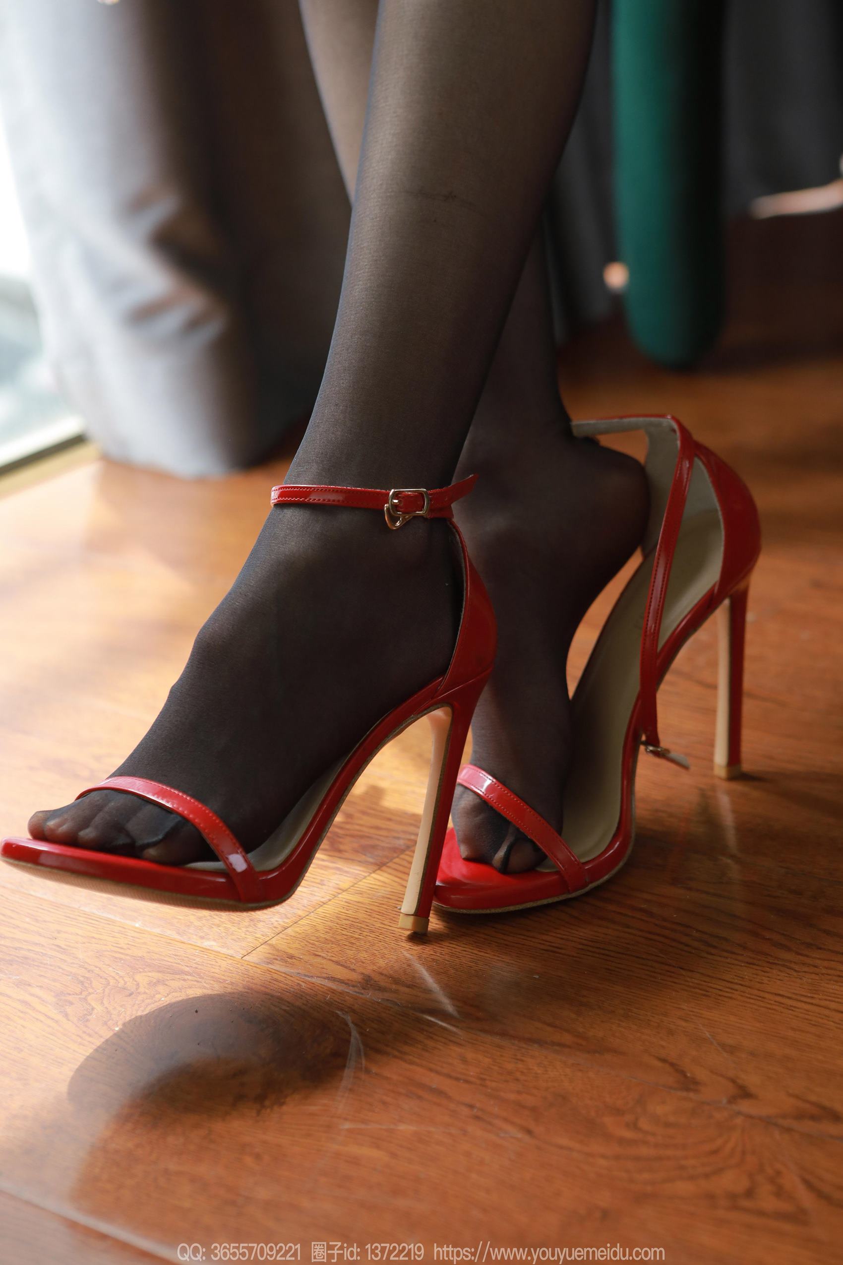 图片[46]-[IESS异思趣向] 2024.03.22 丝享家1696：小金《红裙佳人》[82P] – 速更版-美库