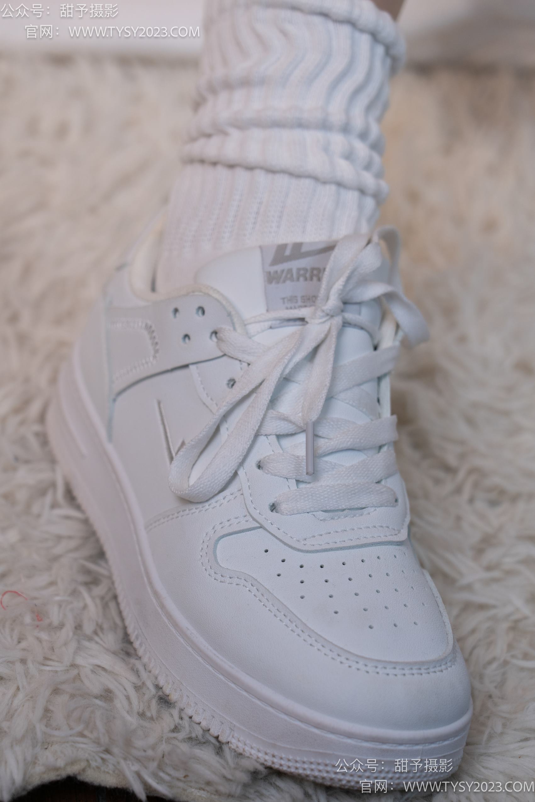 图片[13]-甜予摄影 NO.004 璇璇-板鞋、白棉袜、肉丝[104P] – 速更版-美库