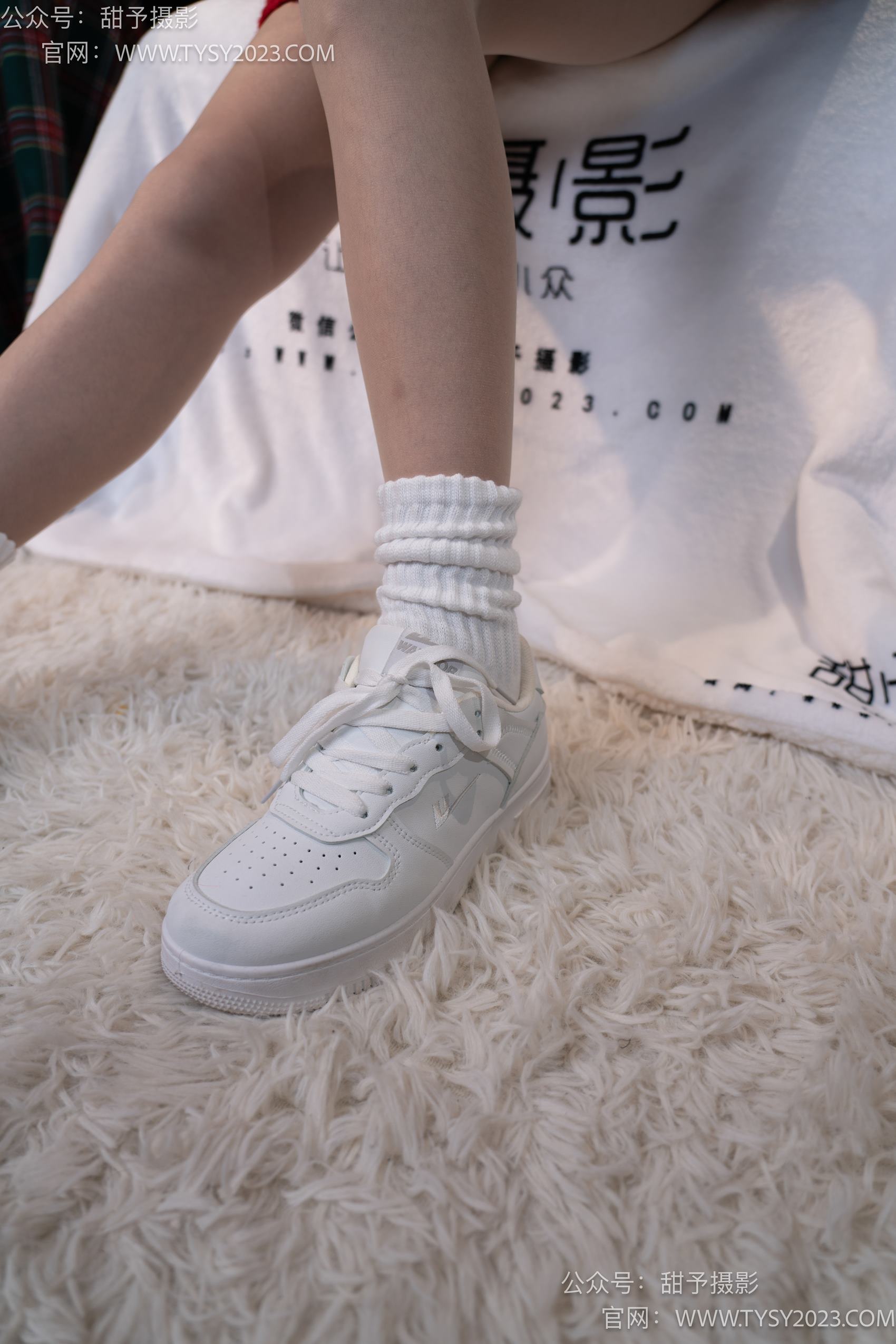图片[16]-甜予摄影 NO.004 璇璇-板鞋、白棉袜、肉丝[104P] – 速更版-美库