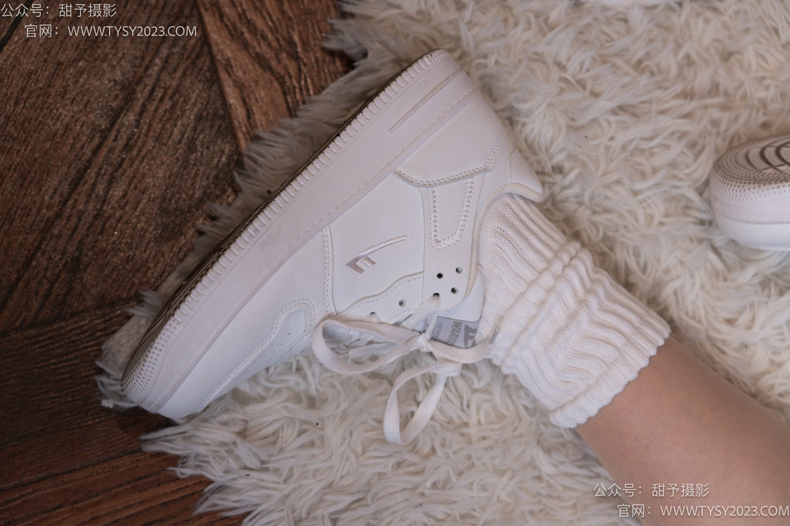 图片[29]-甜予摄影 NO.004 璇璇-板鞋、白棉袜、肉丝[104P] – 速更版-美库