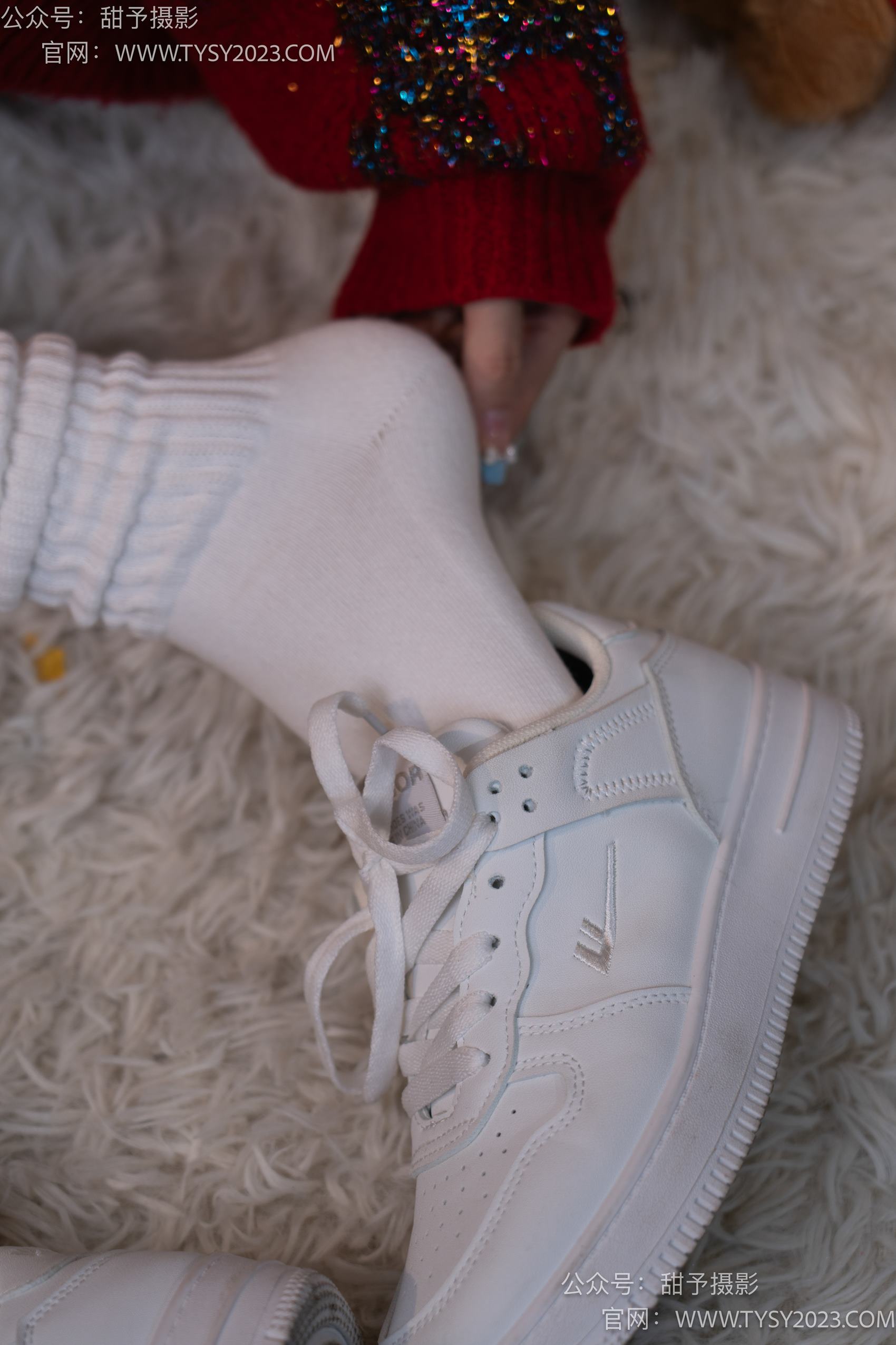 图片[31]-甜予摄影 NO.004 璇璇-板鞋、白棉袜、肉丝[104P] – 速更版-美库