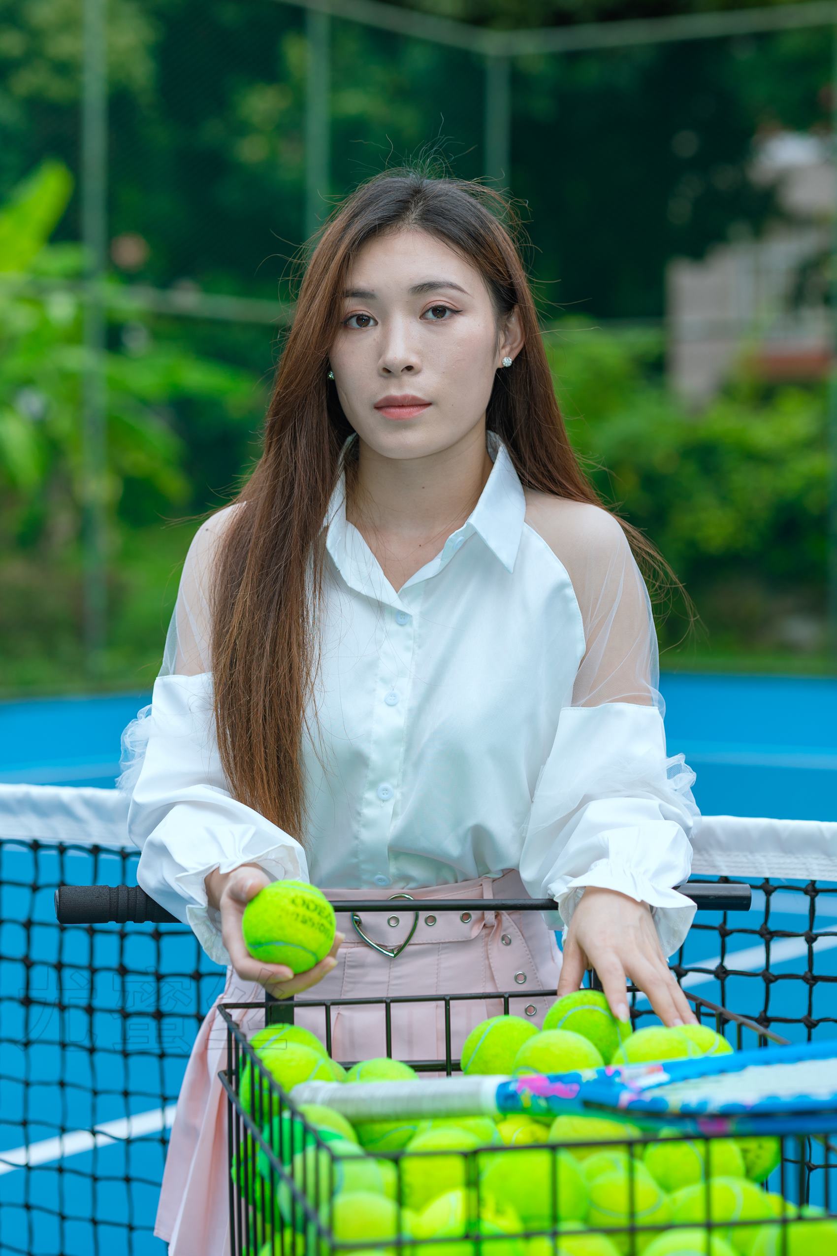 图片[16]-尤蜜丝  穿搭推广展示图集 黑丝肉丝对对碰[75P] – 速更版-美库