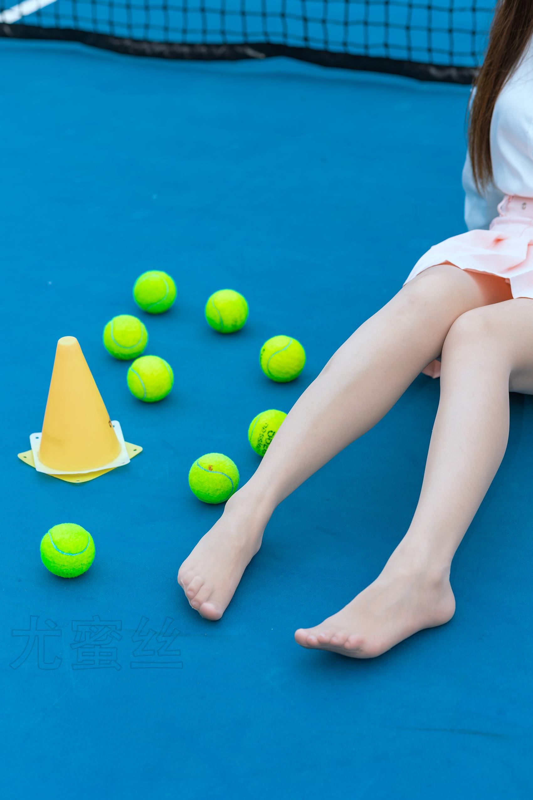 图片[30]-尤蜜丝  穿搭推广展示图集 黑丝肉丝对对碰[75P] – 速更版-美库