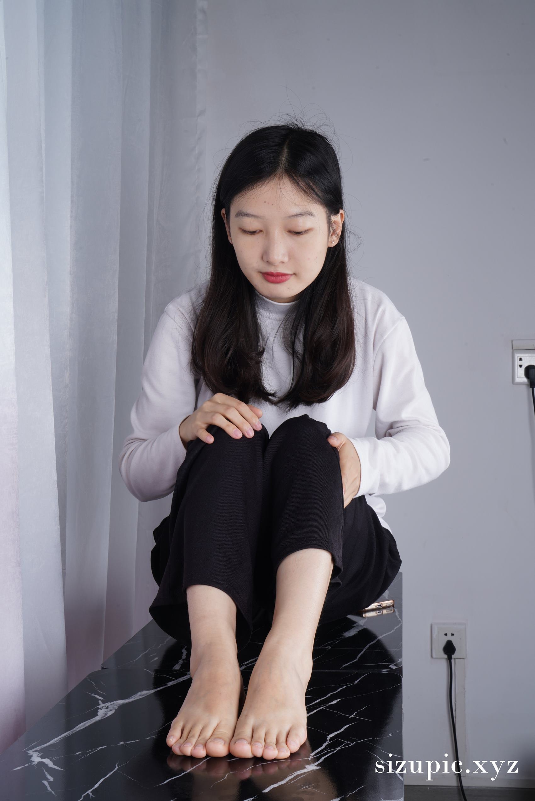 图片[11]-Pary摄影 NO.139 新模燕玲首次拍照就能大方展示美脚[100P] – 速更版-美库