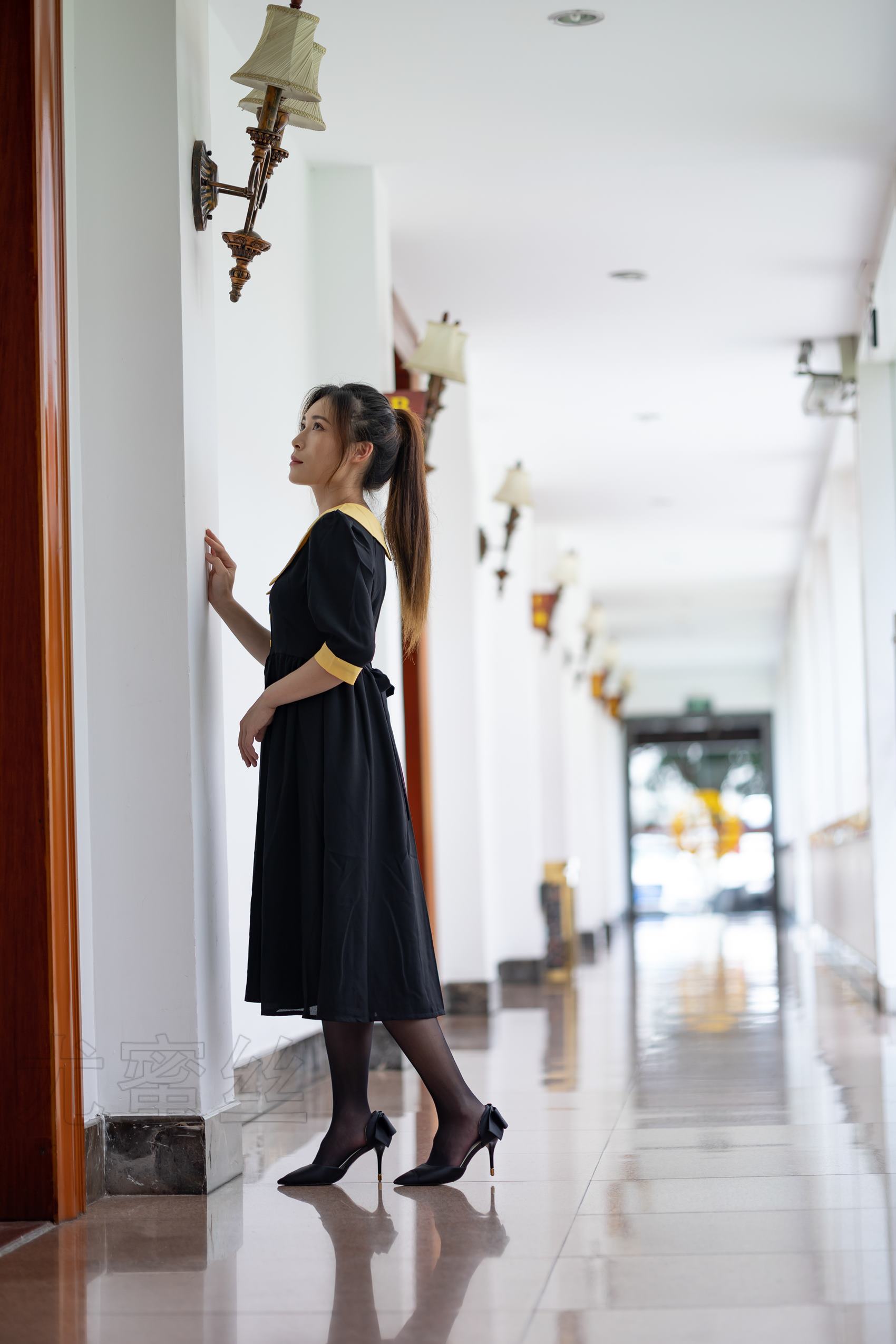 图片[39]-尤蜜丝  穿搭推广展示图集 黑丝肉丝对对碰[75P] – 速更版-美库