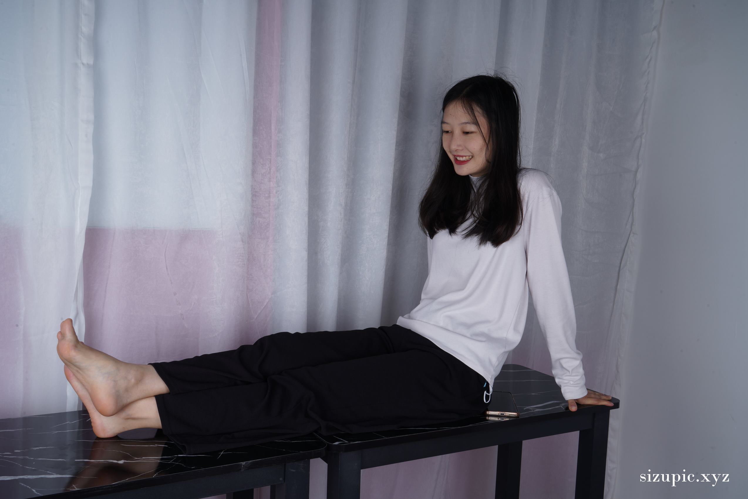 图片[28]-Pary摄影 NO.139 新模燕玲首次拍照就能大方展示美脚[100P] – 速更版-美库