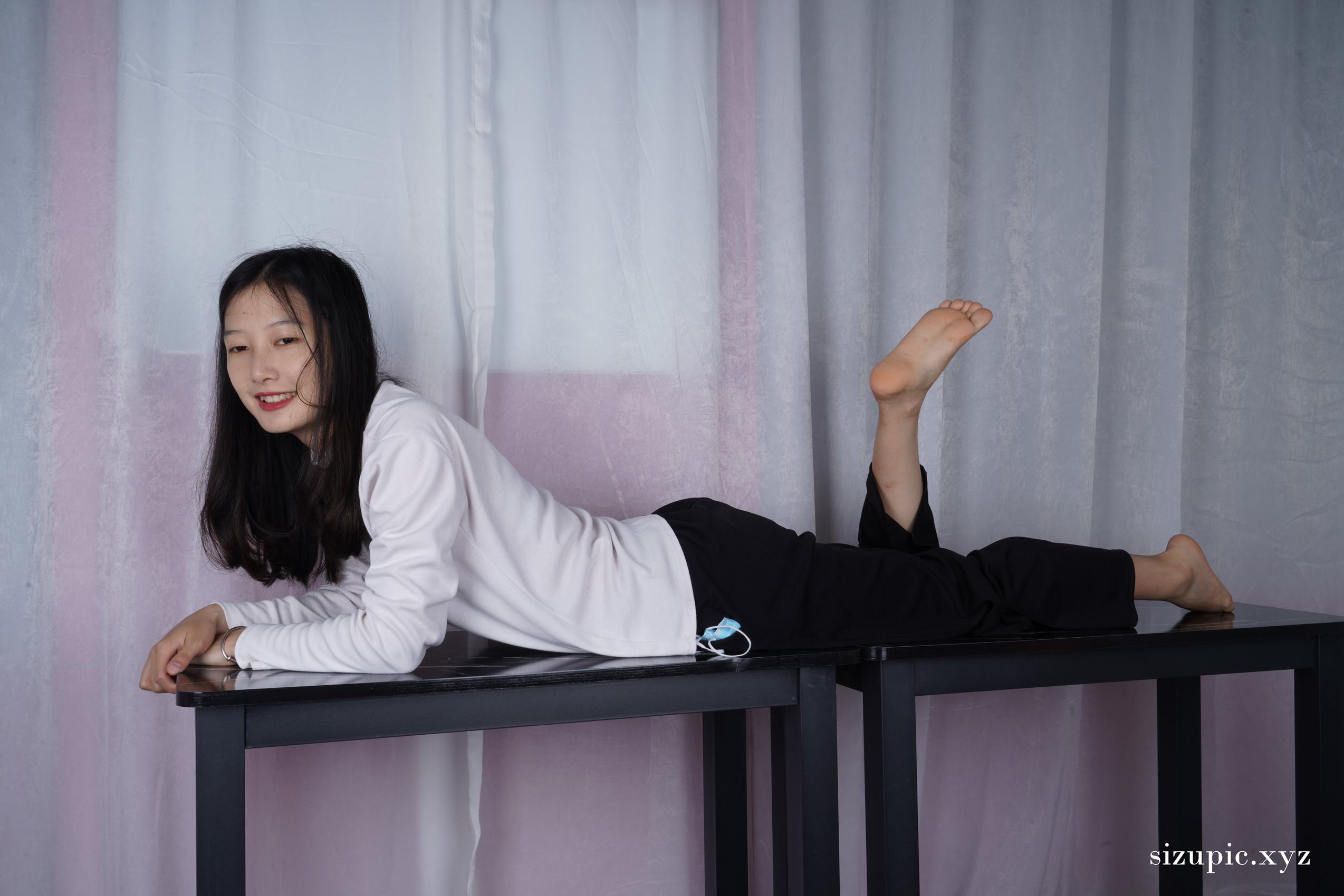 图片[41]-Pary摄影 NO.139 新模燕玲首次拍照就能大方展示美脚[100P] – 速更版-美库