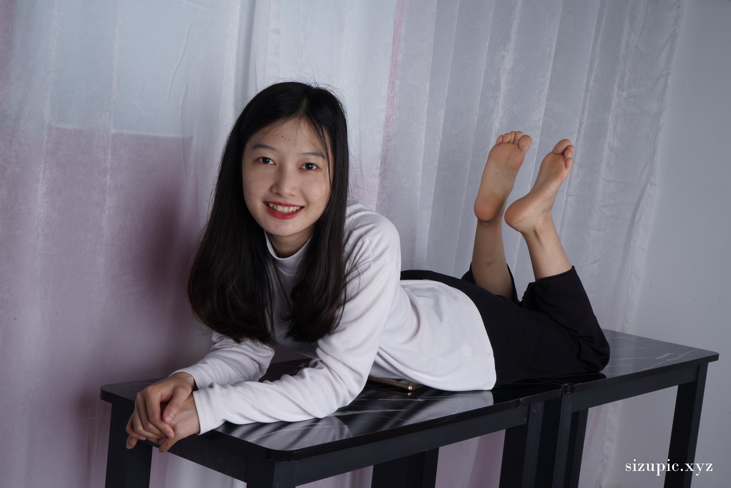 图片[44]-Pary摄影 NO.139 新模燕玲首次拍照就能大方展示美脚[100P] – 速更版-美库