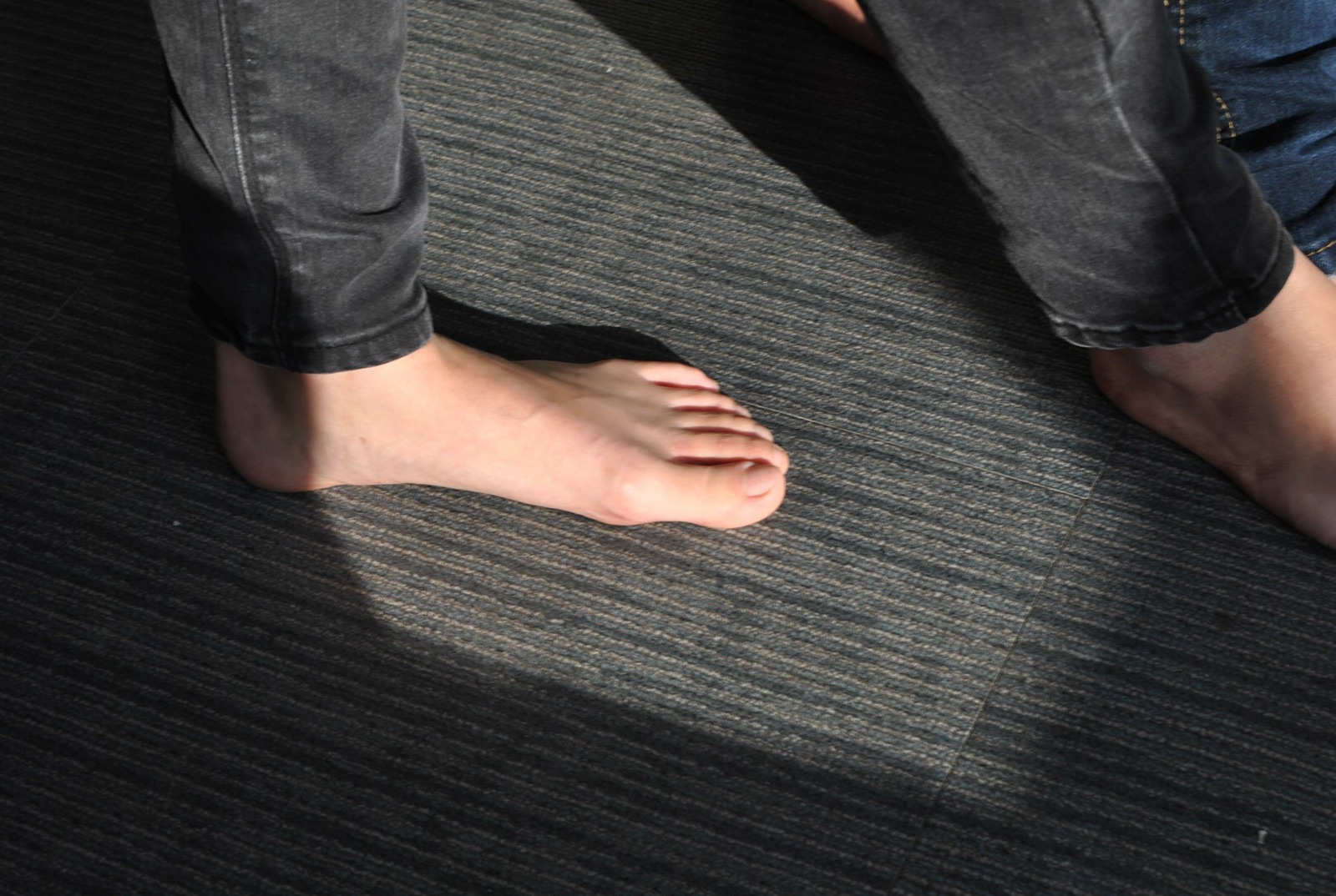 图片[16]-自由摄影 No.163 两个清纯的大学生在脚斗 [96P] – 速更版-美库