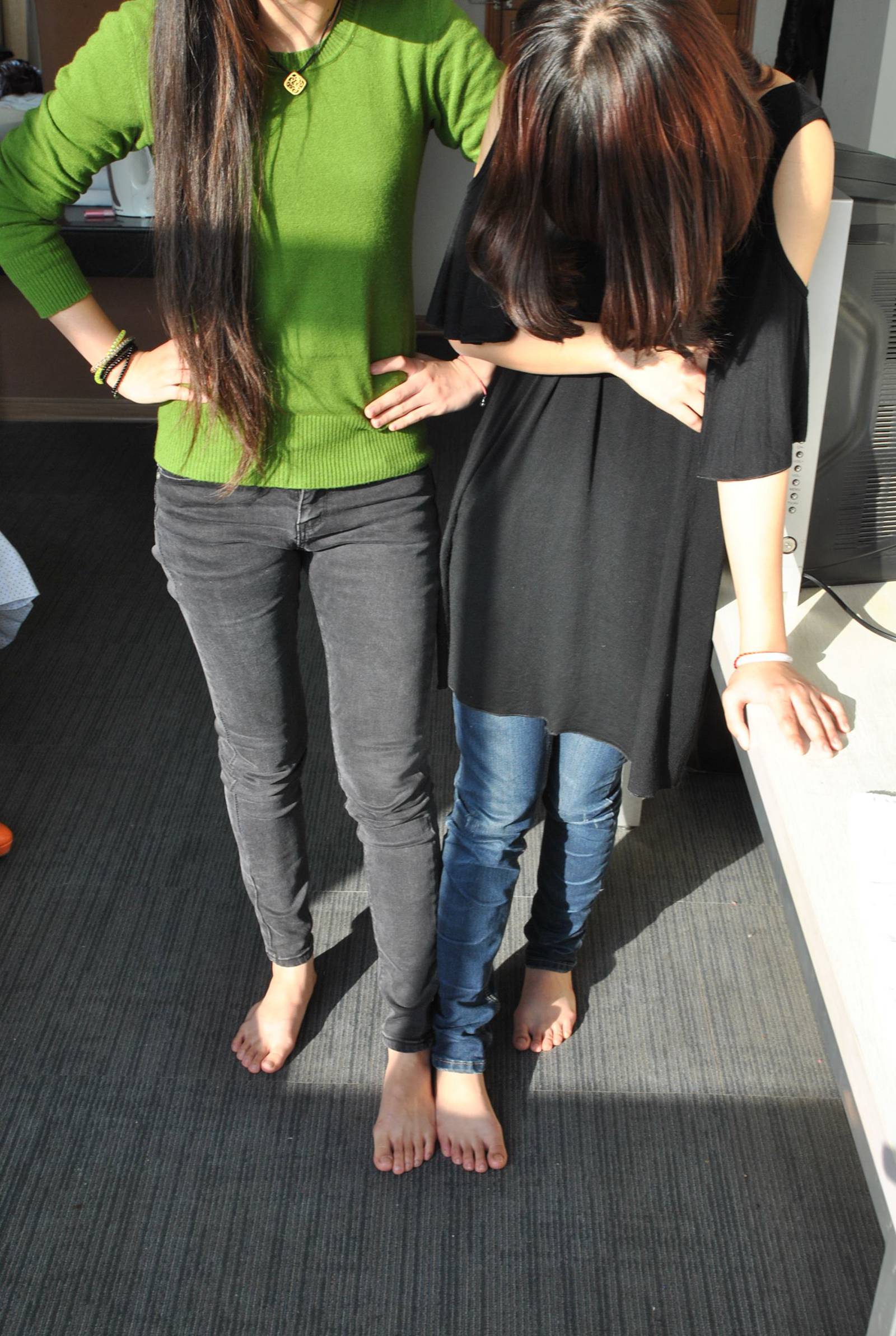 图片[22]-自由摄影 No.163 两个清纯的大学生在脚斗 [96P] – 速更版-美库