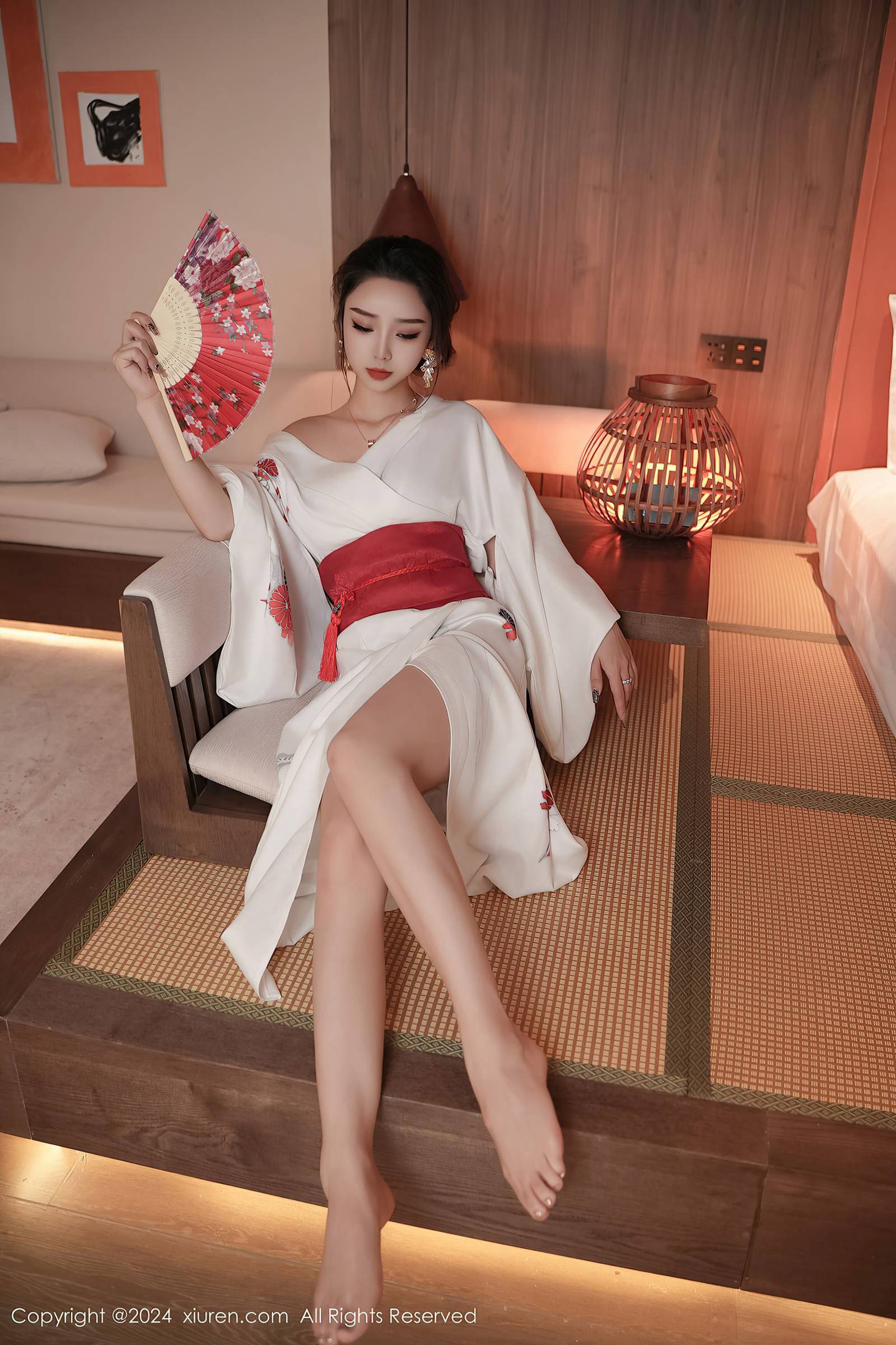 图片[32]-[Xiuren秀人网]2024.04.10 NO.8367 苏曼兮 酒杯小脚 [46+1P] – 速更版-美库