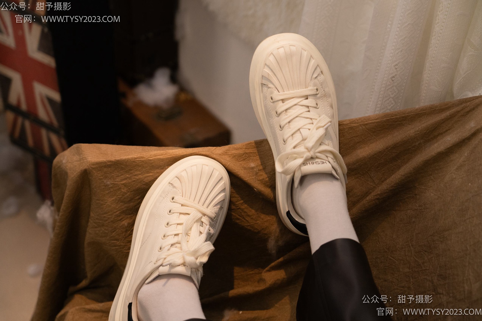 图片[19]-甜予摄影 NO.005 齐齐-板鞋、白棉袜、裸足[122P] – 速更版-美库