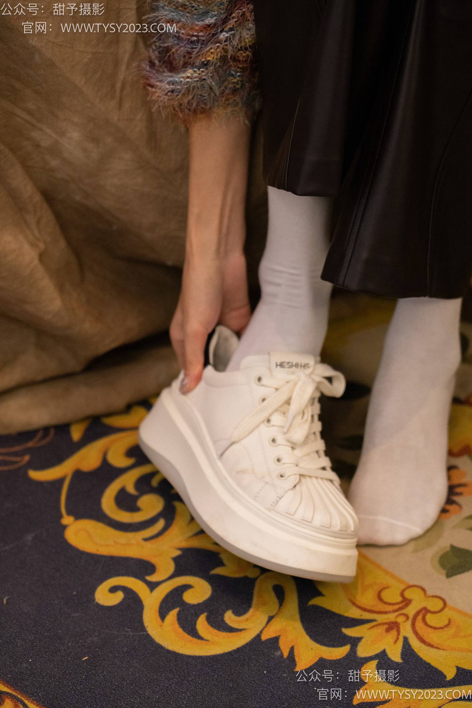 图片[39]-甜予摄影 NO.005 齐齐-板鞋、白棉袜、裸足[122P] – 速更版-美库