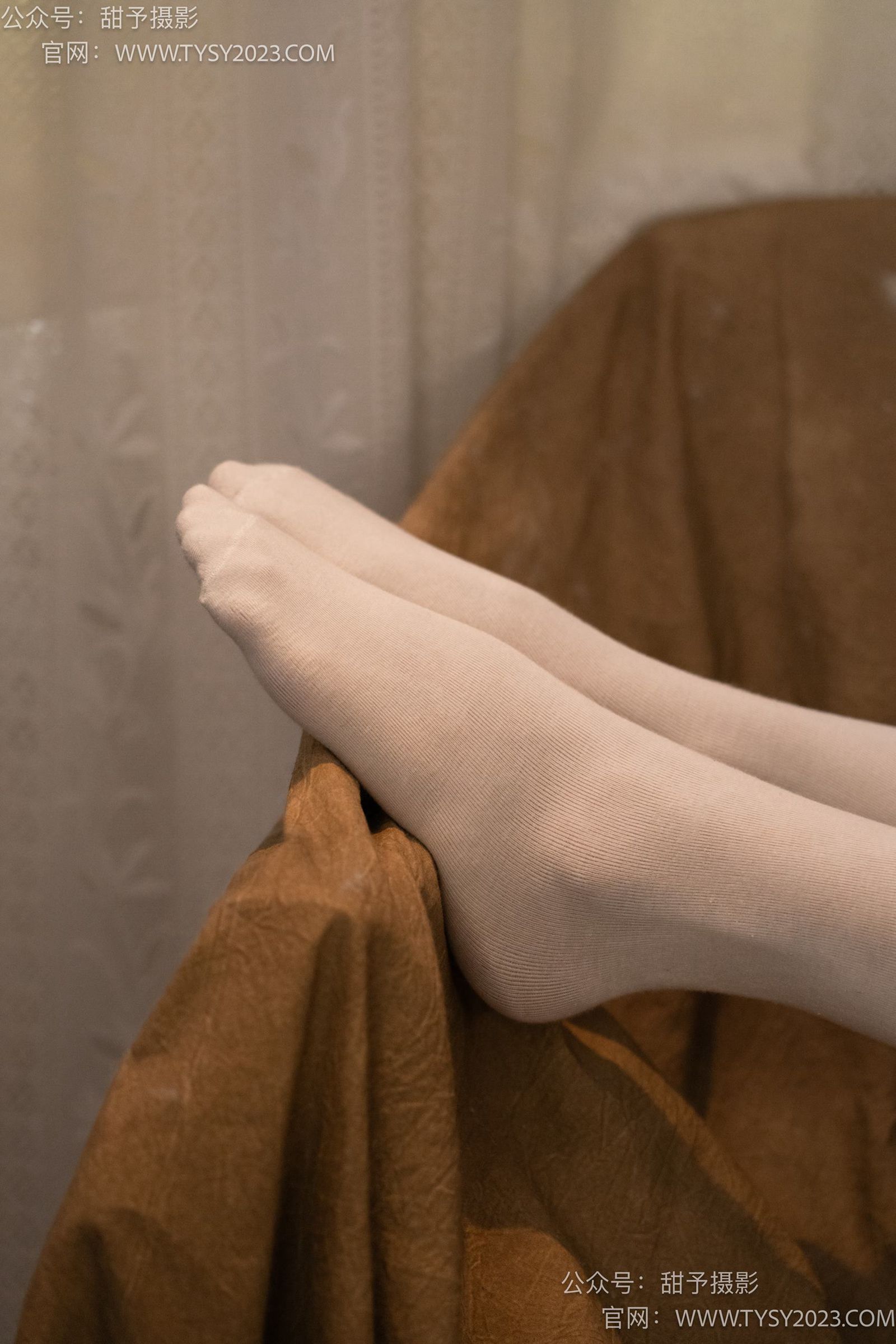 图片[59]-甜予摄影 NO.005 齐齐-板鞋、白棉袜、裸足[122P] – 速更版-美库