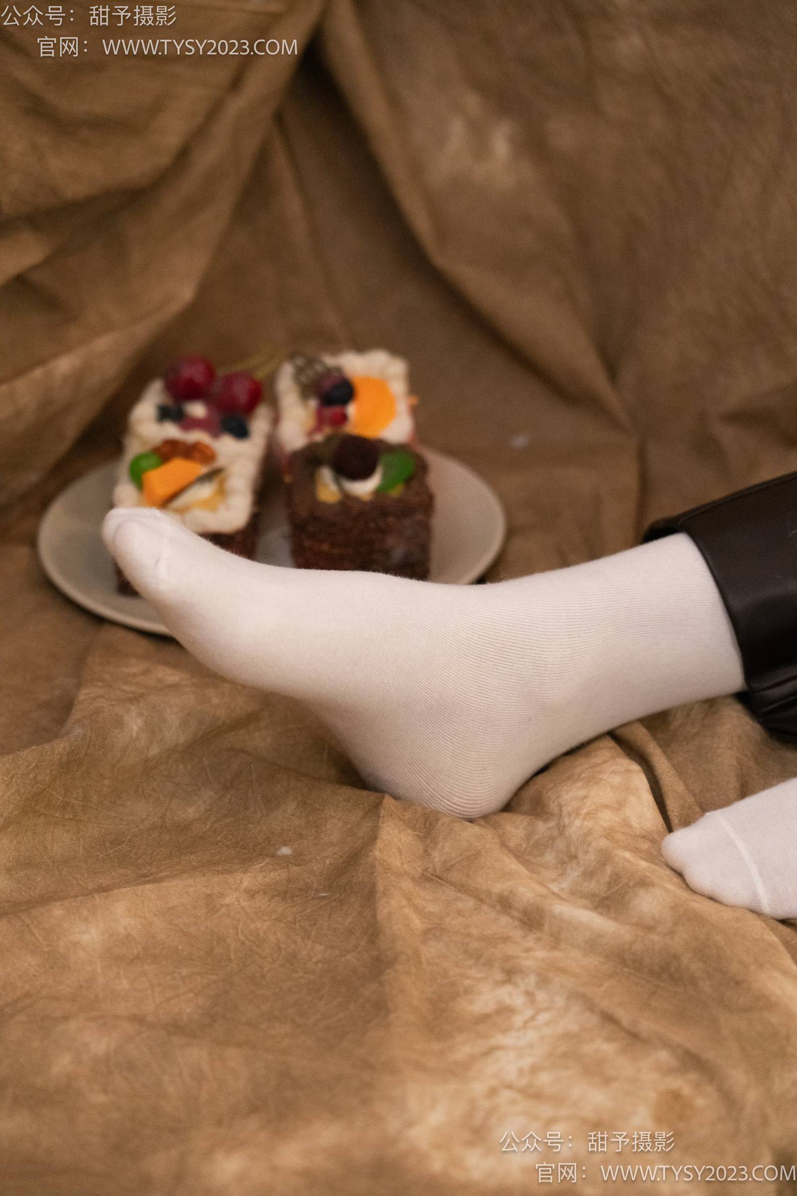 图片[78]-甜予摄影 NO.005 齐齐-板鞋、白棉袜、裸足[122P] – 速更版-美库