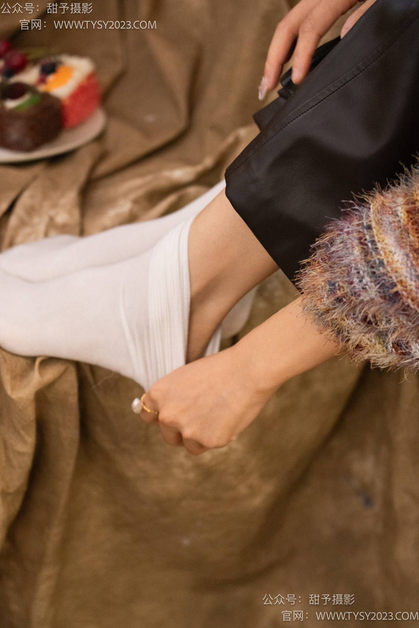 图片[84]-甜予摄影 NO.005 齐齐-板鞋、白棉袜、裸足[122P] – 速更版-美库