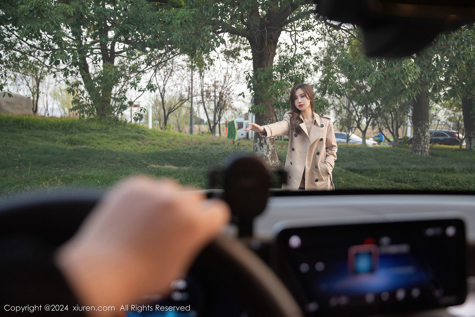 图片[18]-[Xiuren秀人网]2024.04.10 NO.8371 绮里嘉ula 顺风车上 [16+1P] – 速更版-美库