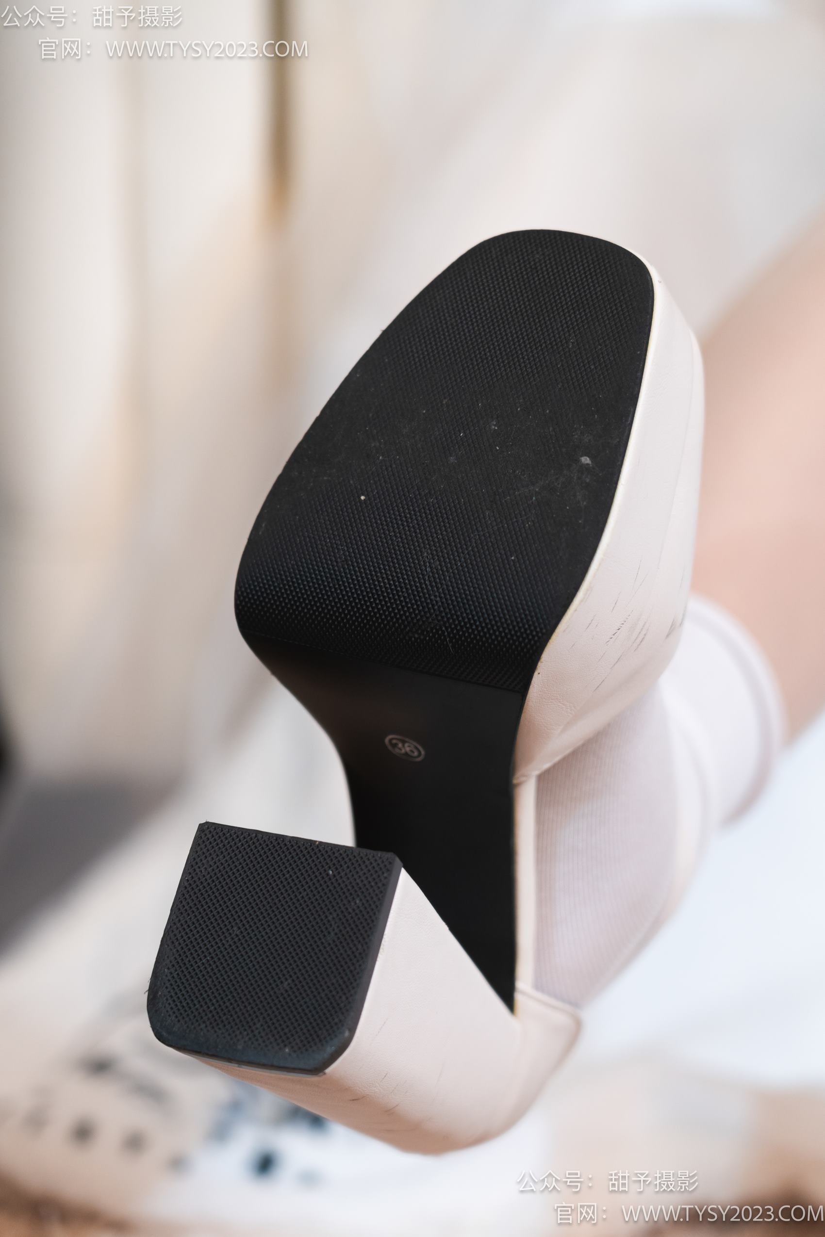 图片[11]-甜予摄影 NO.006 鱼鱼-高跟鞋、白棉袜、肉丝[124P] – 速更版-美库