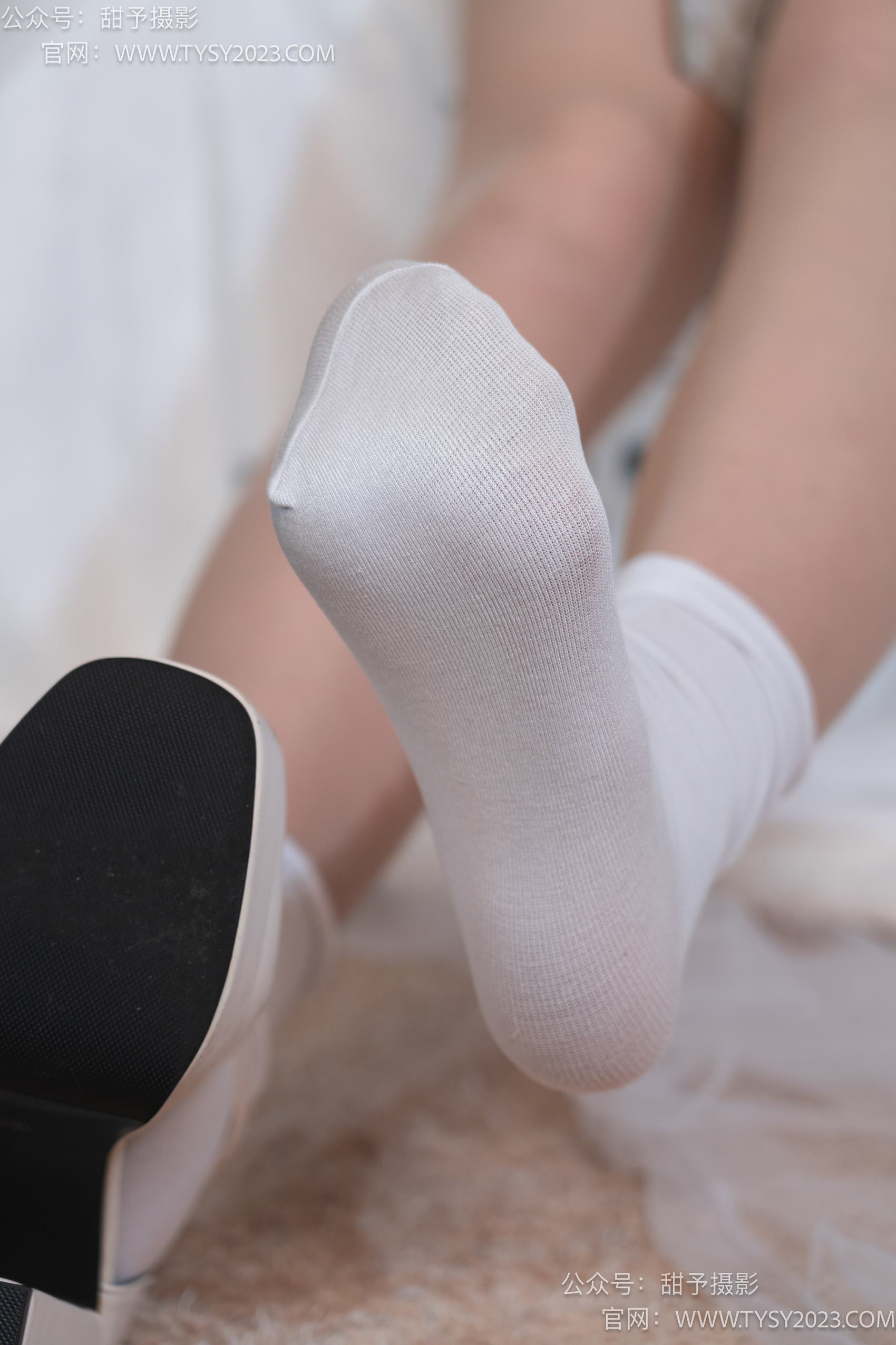 图片[39]-甜予摄影 NO.006 鱼鱼-高跟鞋、白棉袜、肉丝[124P] – 速更版-美库