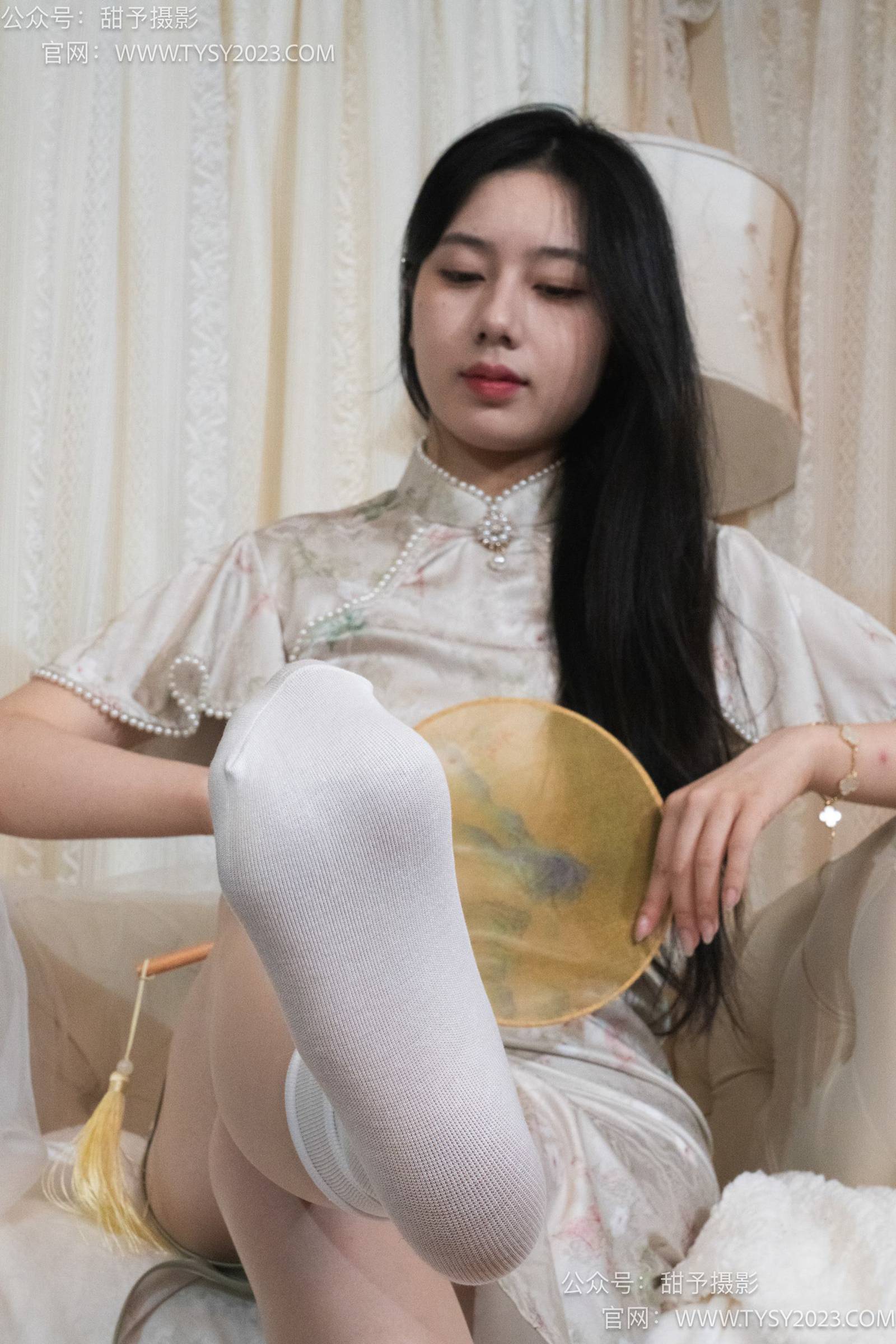 图片[51]-甜予摄影 NO.006 鱼鱼-高跟鞋、白棉袜、肉丝[124P] – 速更版-美库