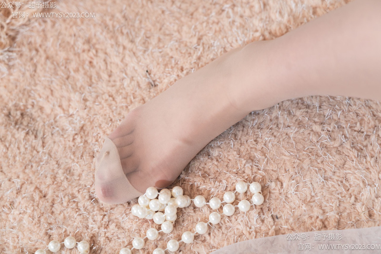 图片[109]-甜予摄影 NO.006 鱼鱼-高跟鞋、白棉袜、肉丝[124P] – 速更版-美库