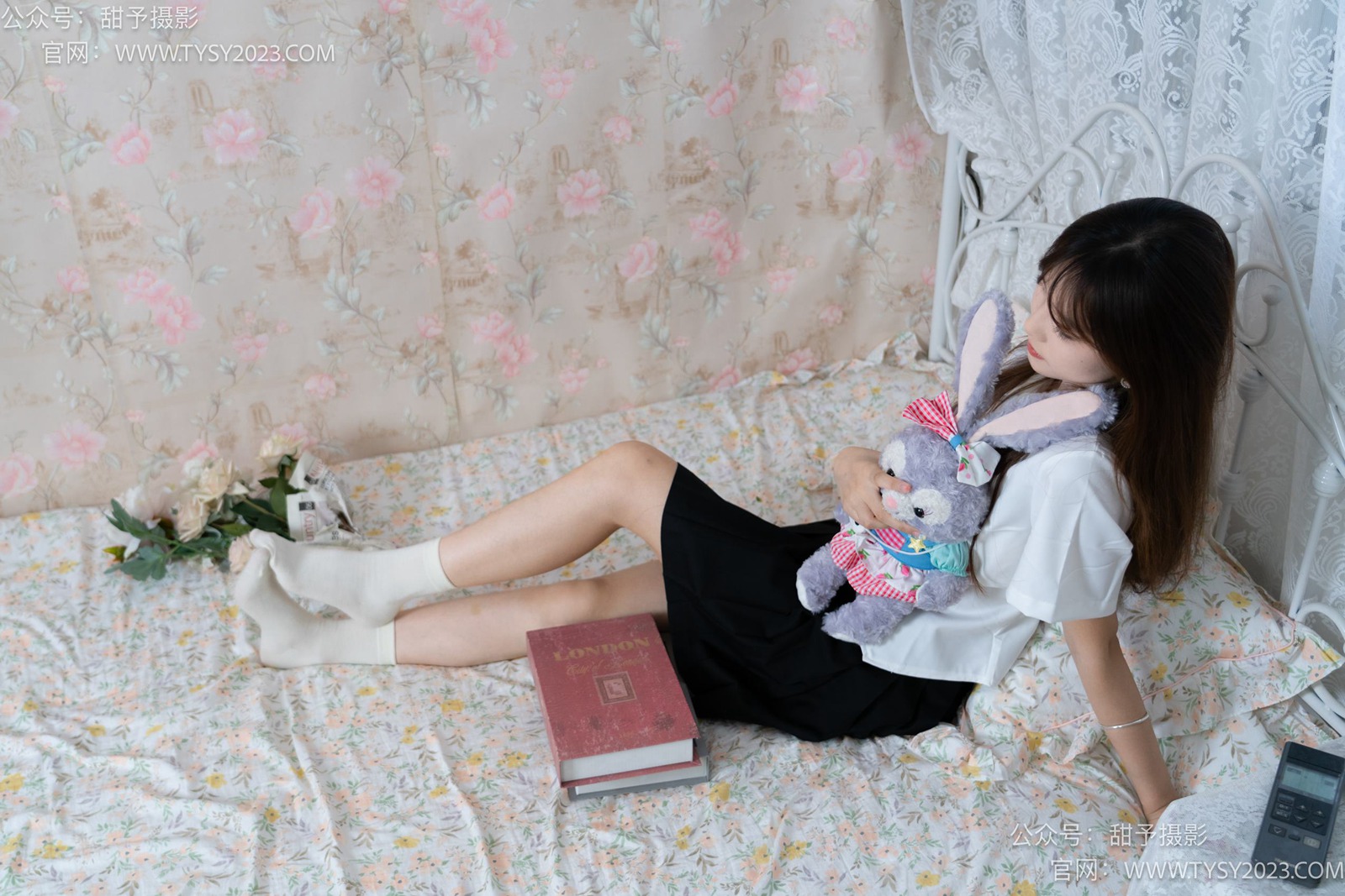 图片[10]-甜予摄影 NO.007 璇璇-板鞋、白棉袜、裸足[120P] – 速更版-美库