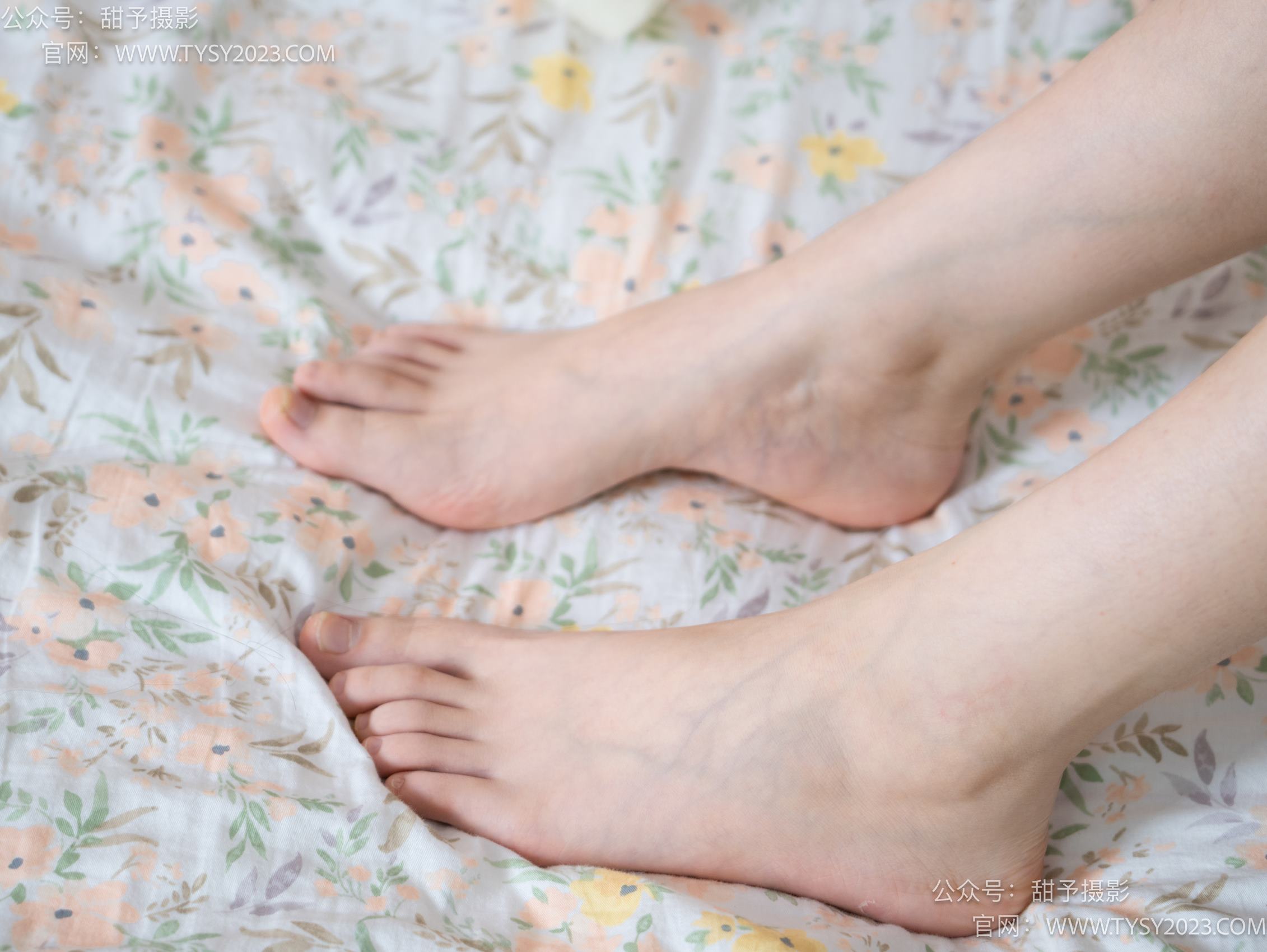 图片[50]-甜予摄影 NO.007 璇璇-板鞋、白棉袜、裸足[120P] – 速更版-美库