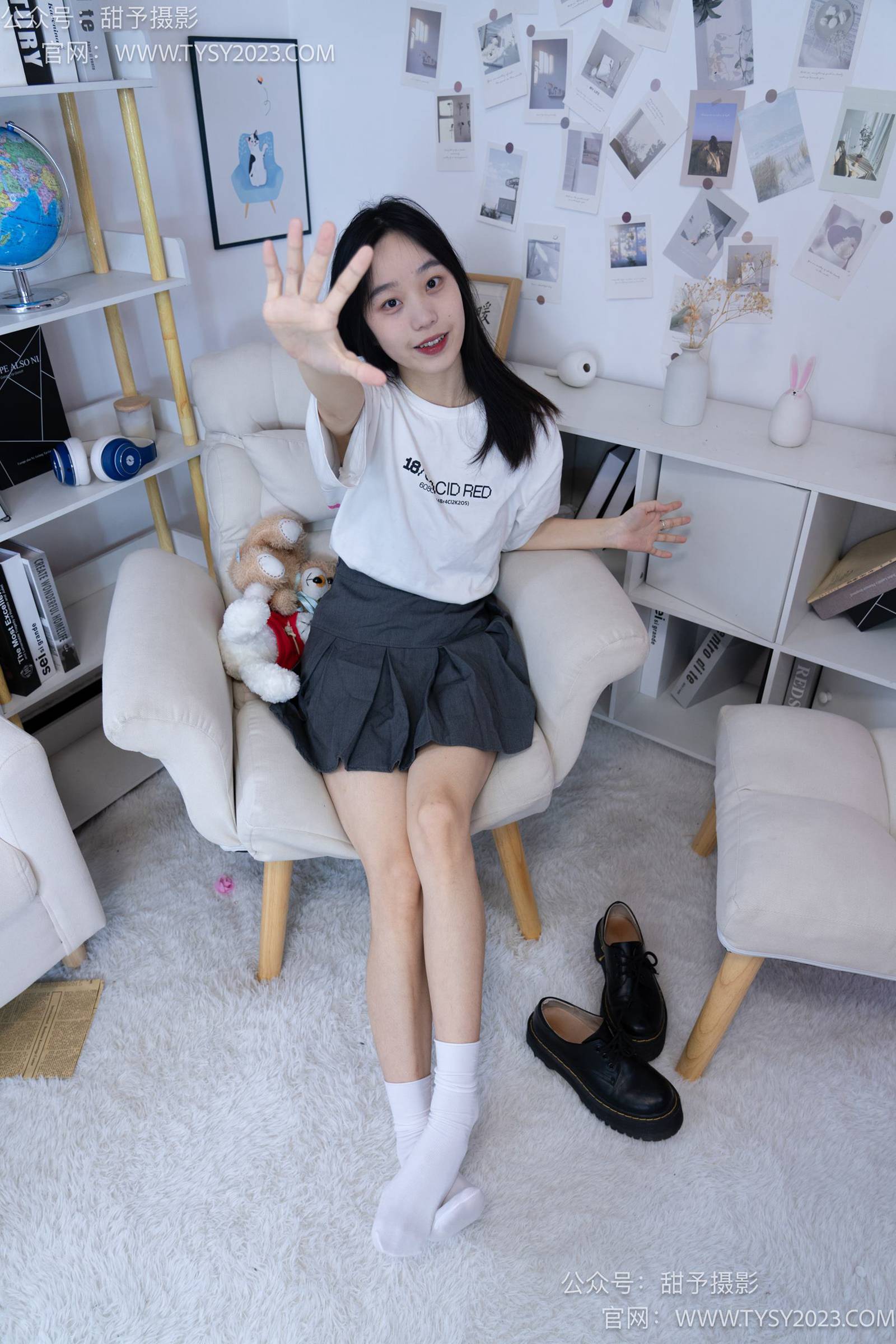 图片[39]-甜予摄影 NO.008 艺艺-皮鞋、白棉袜、裸足[122P] – 速更版-美库