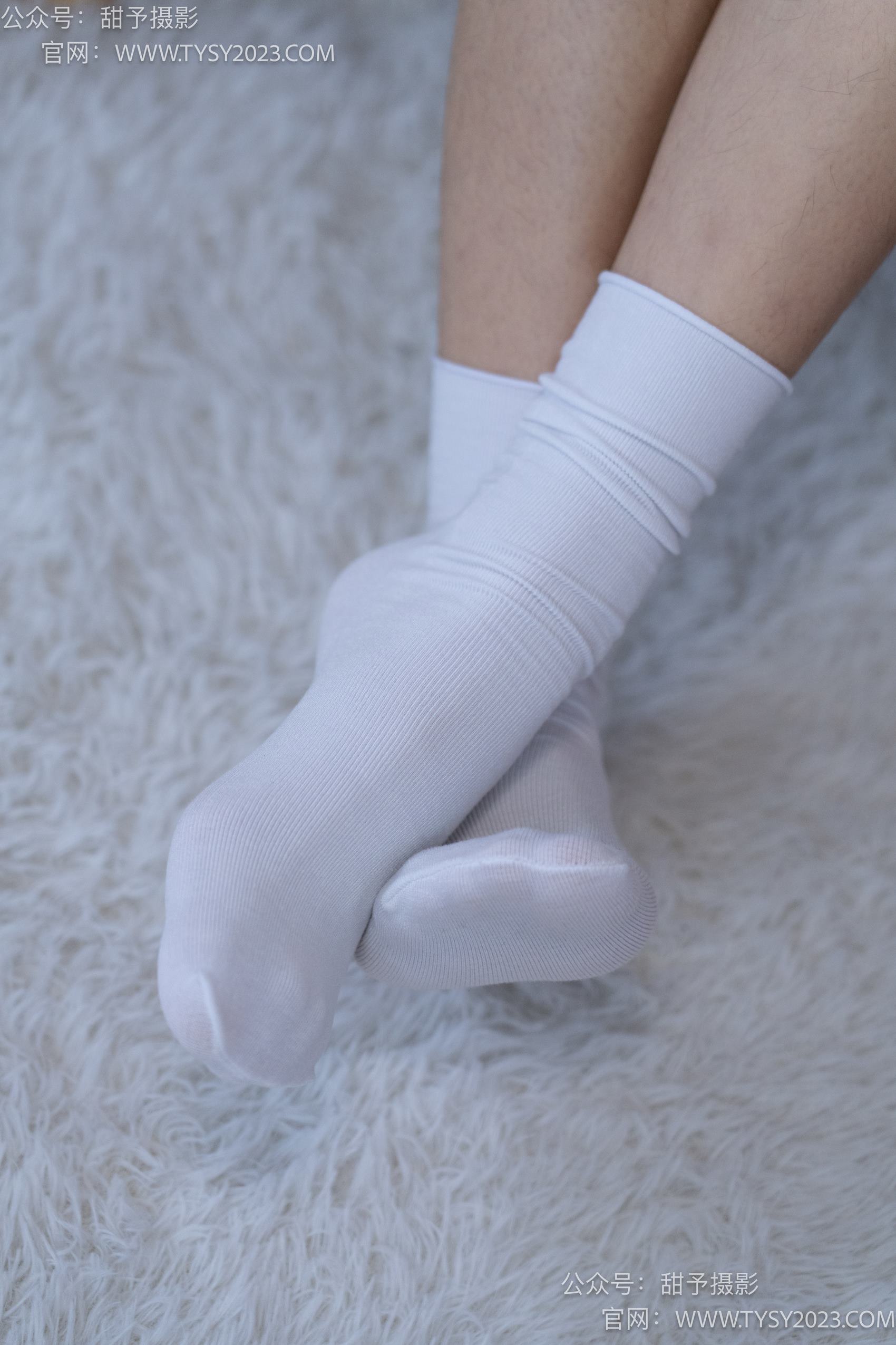 图片[40]-甜予摄影 NO.008 艺艺-皮鞋、白棉袜、裸足[122P] – 速更版-美库
