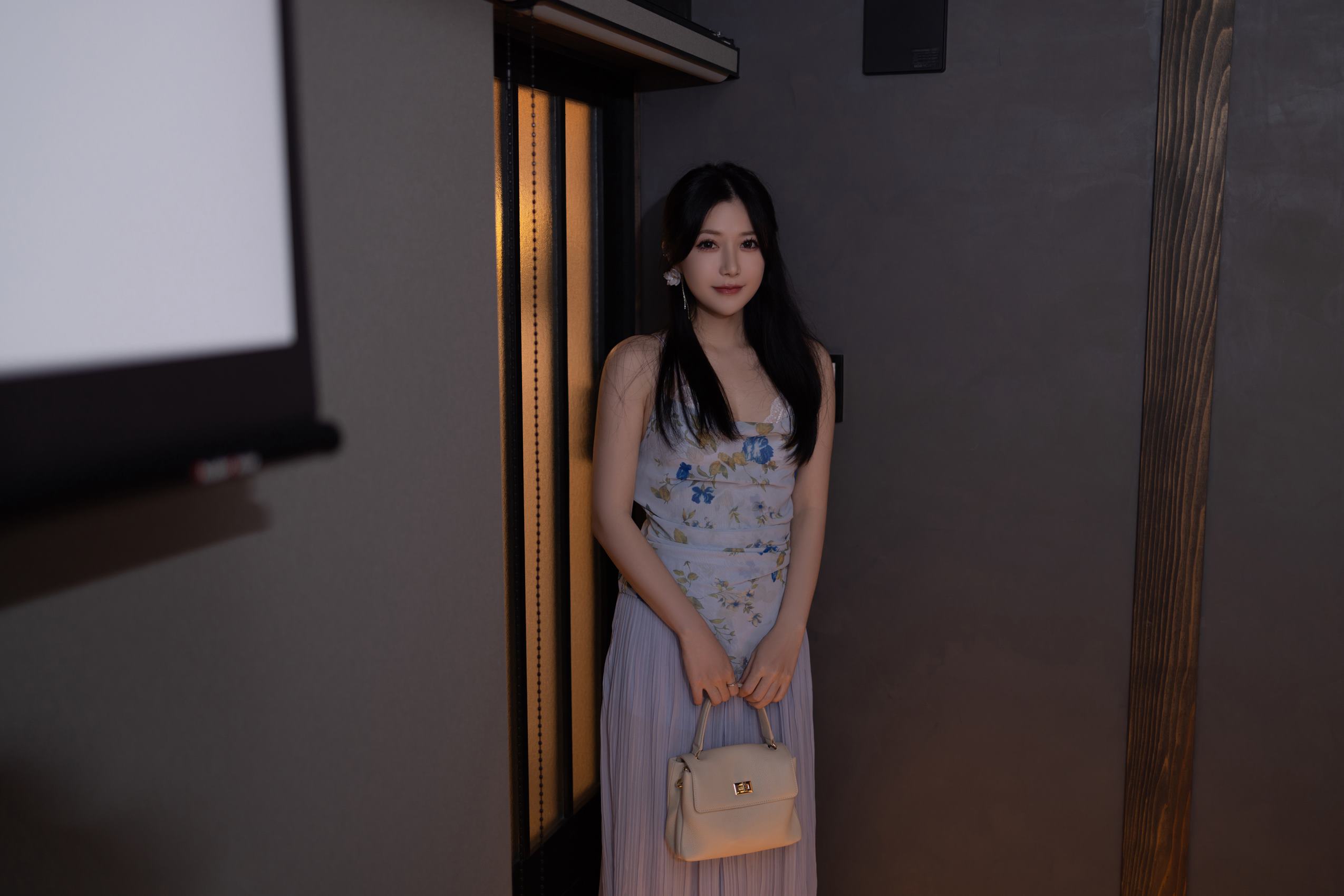 图片[17]-秀人内购@鱼子酱Fish – 内部私购《她的体香》[48P] – 速更版-美库