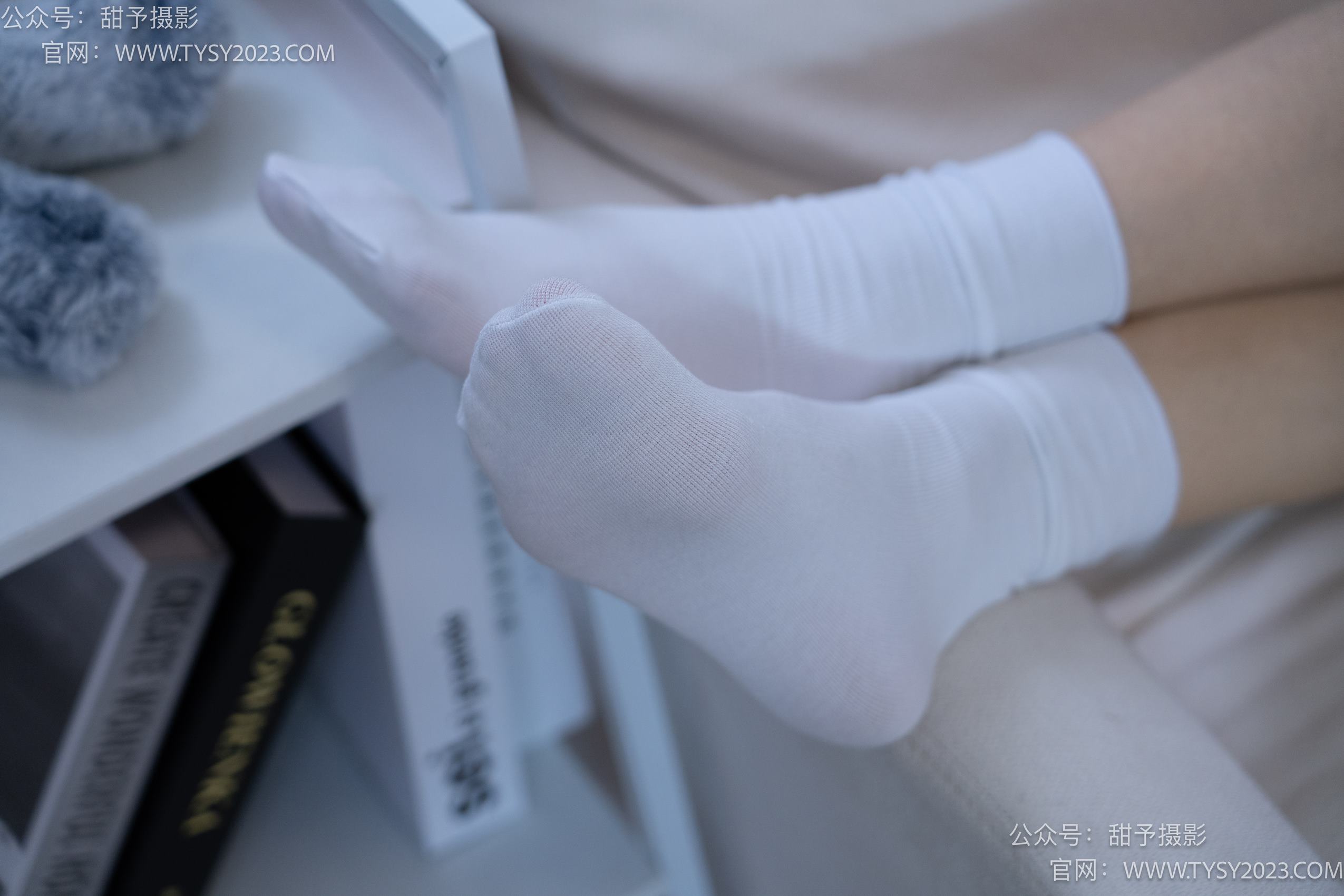 图片[56]-甜予摄影 NO.008 艺艺-皮鞋、白棉袜、裸足[122P] – 速更版-美库