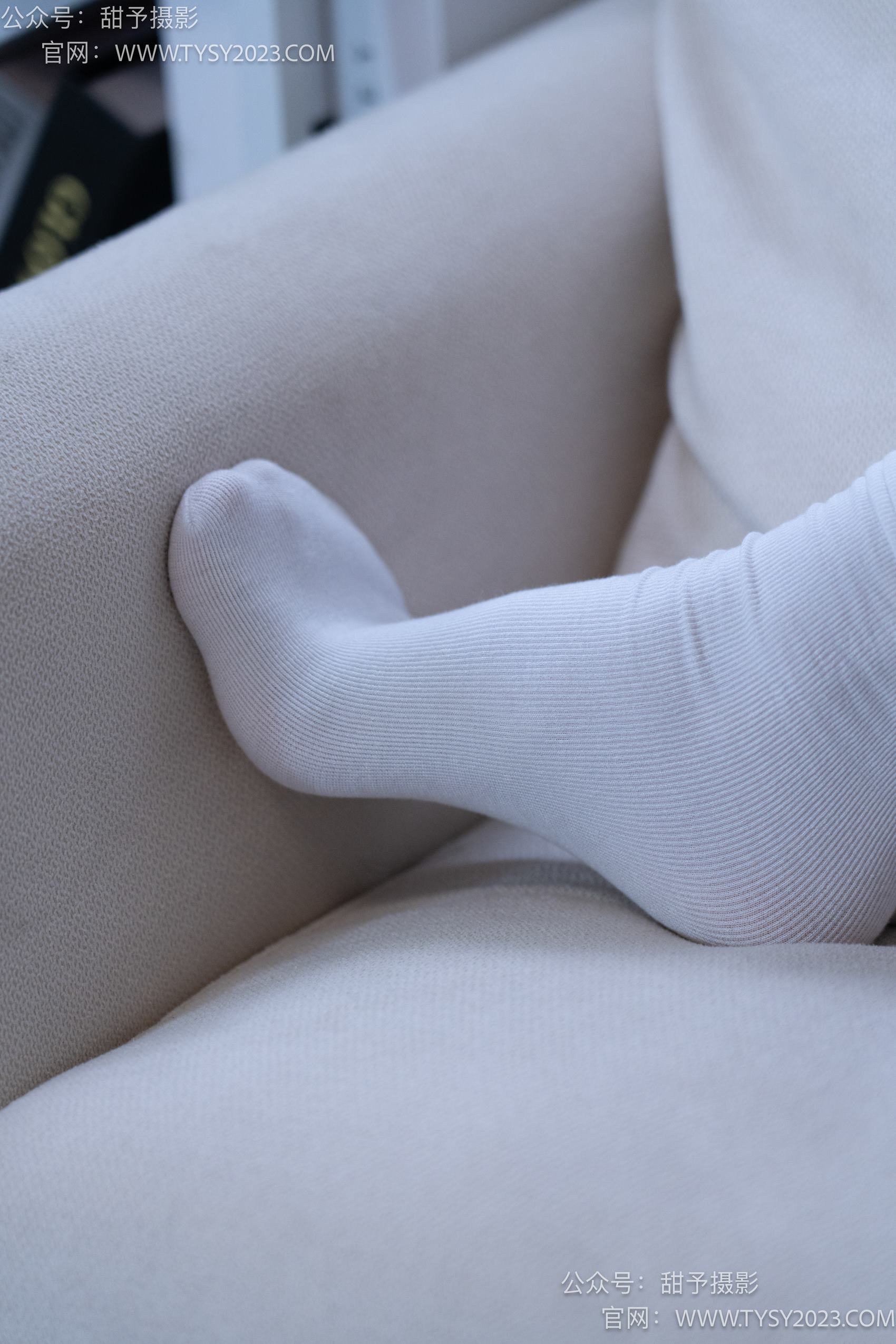 图片[62]-甜予摄影 NO.008 艺艺-皮鞋、白棉袜、裸足[122P] – 速更版-美库