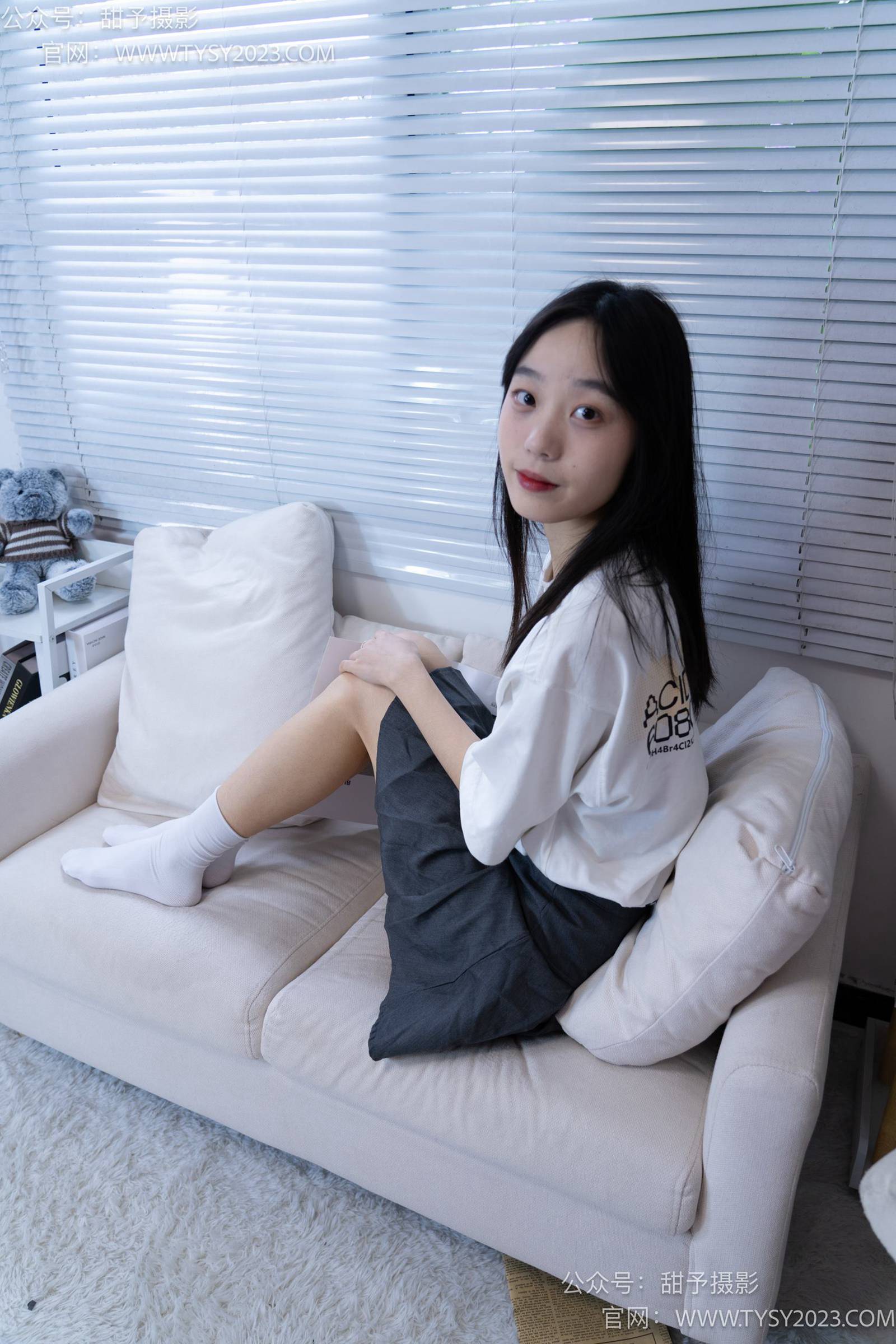 图片[64]-甜予摄影 NO.008 艺艺-皮鞋、白棉袜、裸足[122P] – 速更版-美库