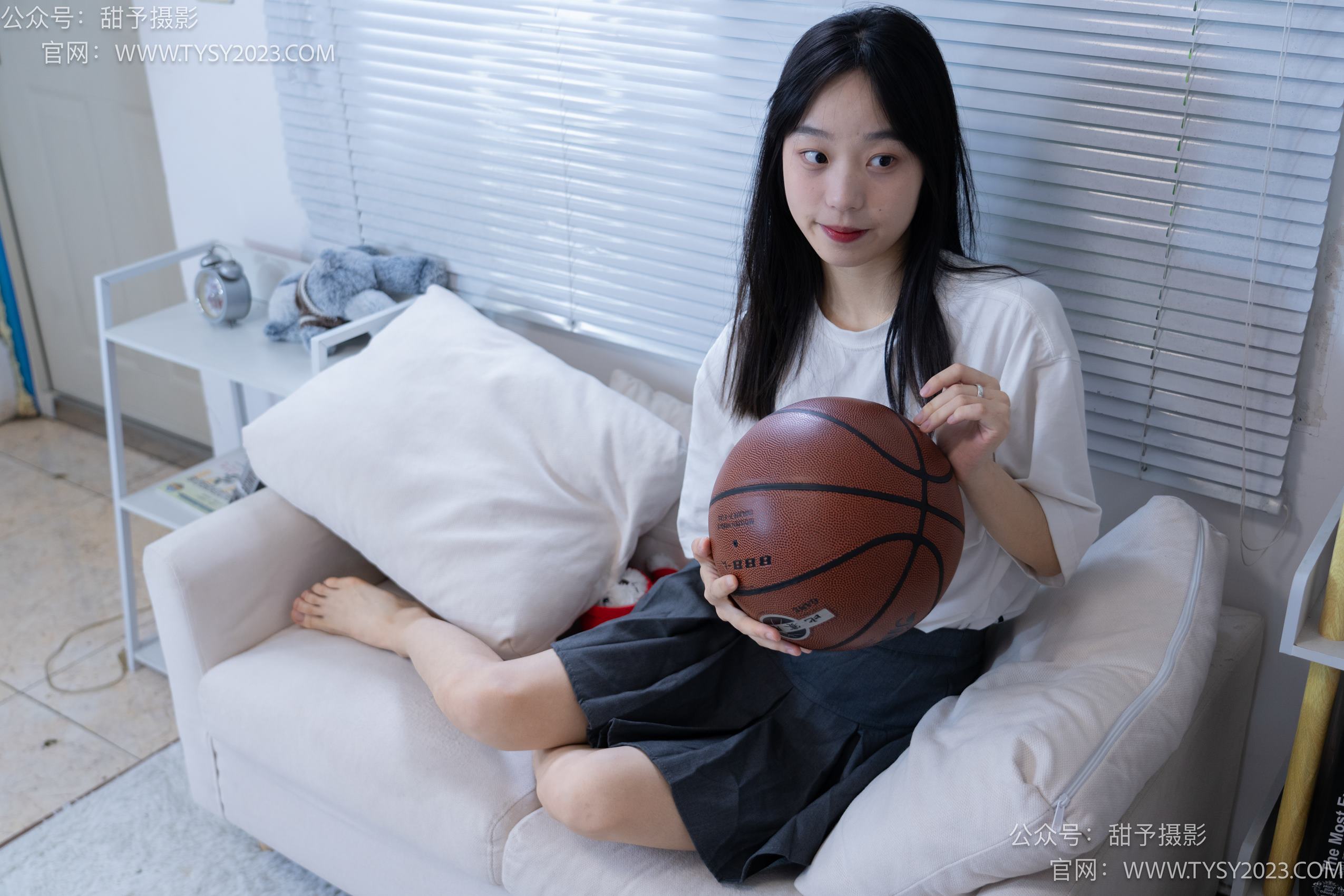 图片[119]-甜予摄影 NO.008 艺艺-皮鞋、白棉袜、裸足[122P] – 速更版-美库