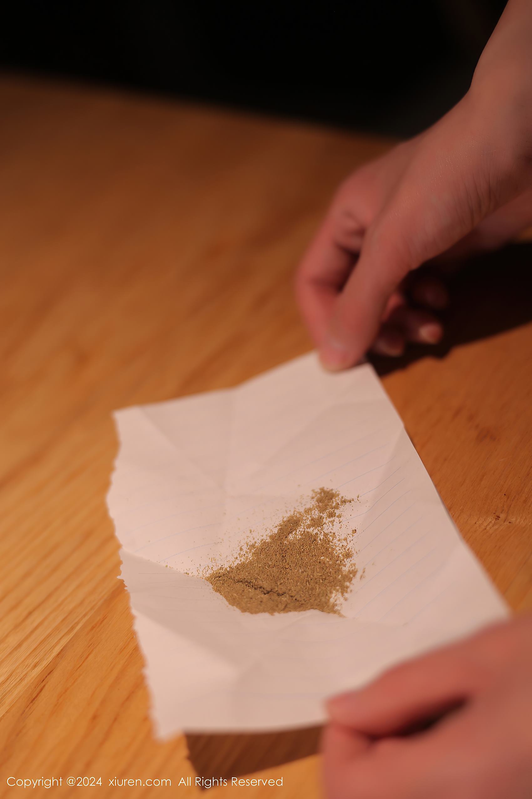 图片[11]-[Xiuren秀人网]2024.04.12 NO.8388 桃妖夭 家庭妇女 [12+1P] – 速更版-美库