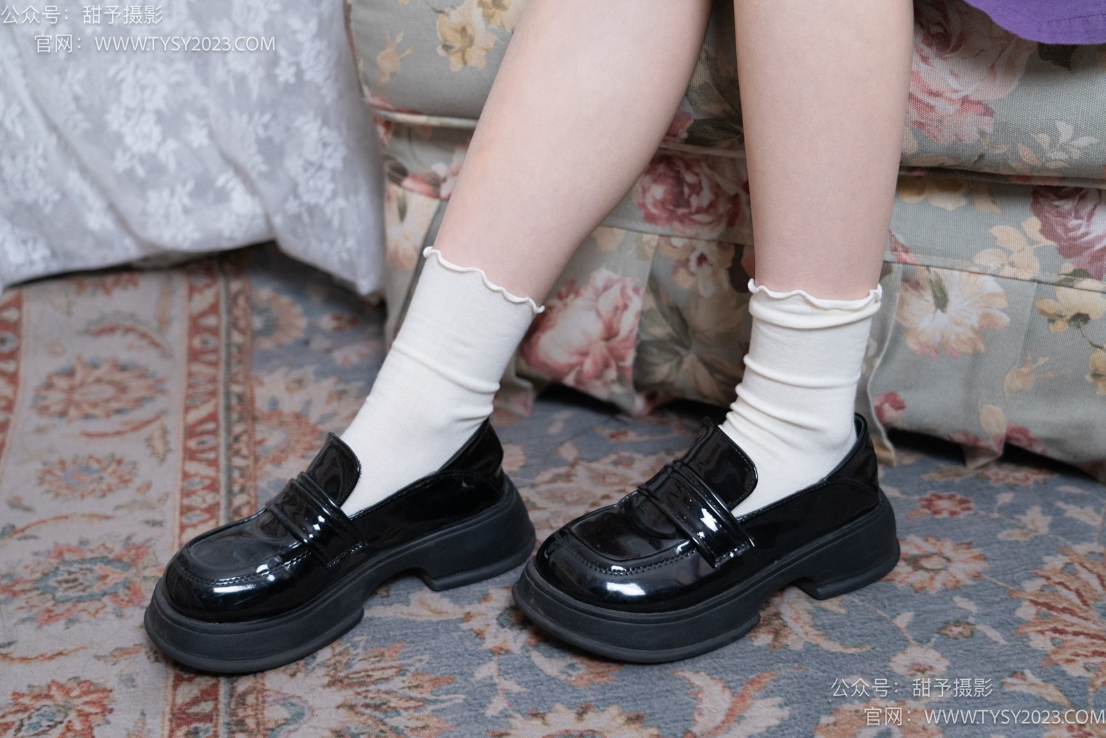 图片[13]-甜予摄影 NO.009 胡桃-皮鞋、白棉袜、裸足[122P] – 速更版-美库